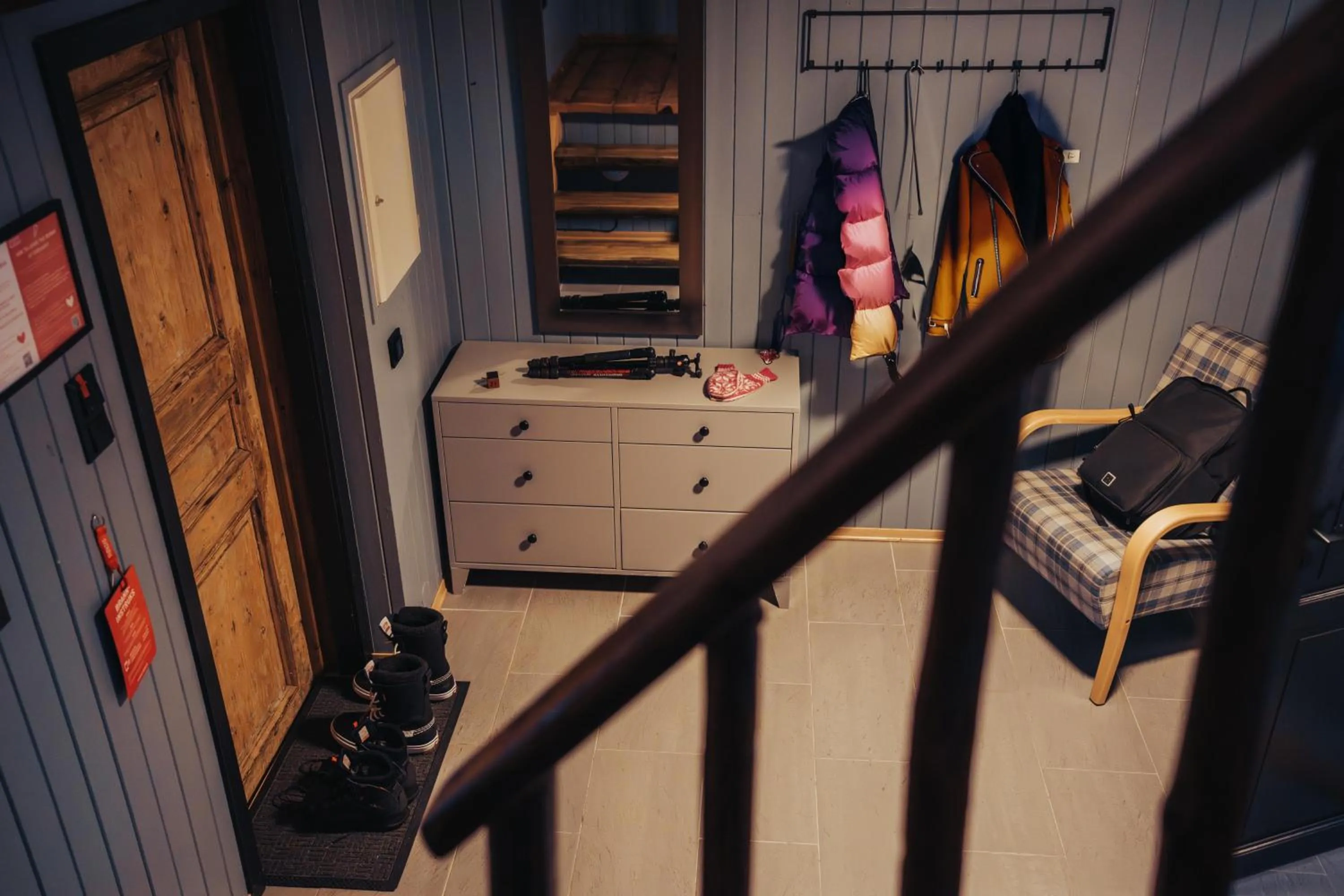 Photo of the whole room in Svinøya Rorbuer