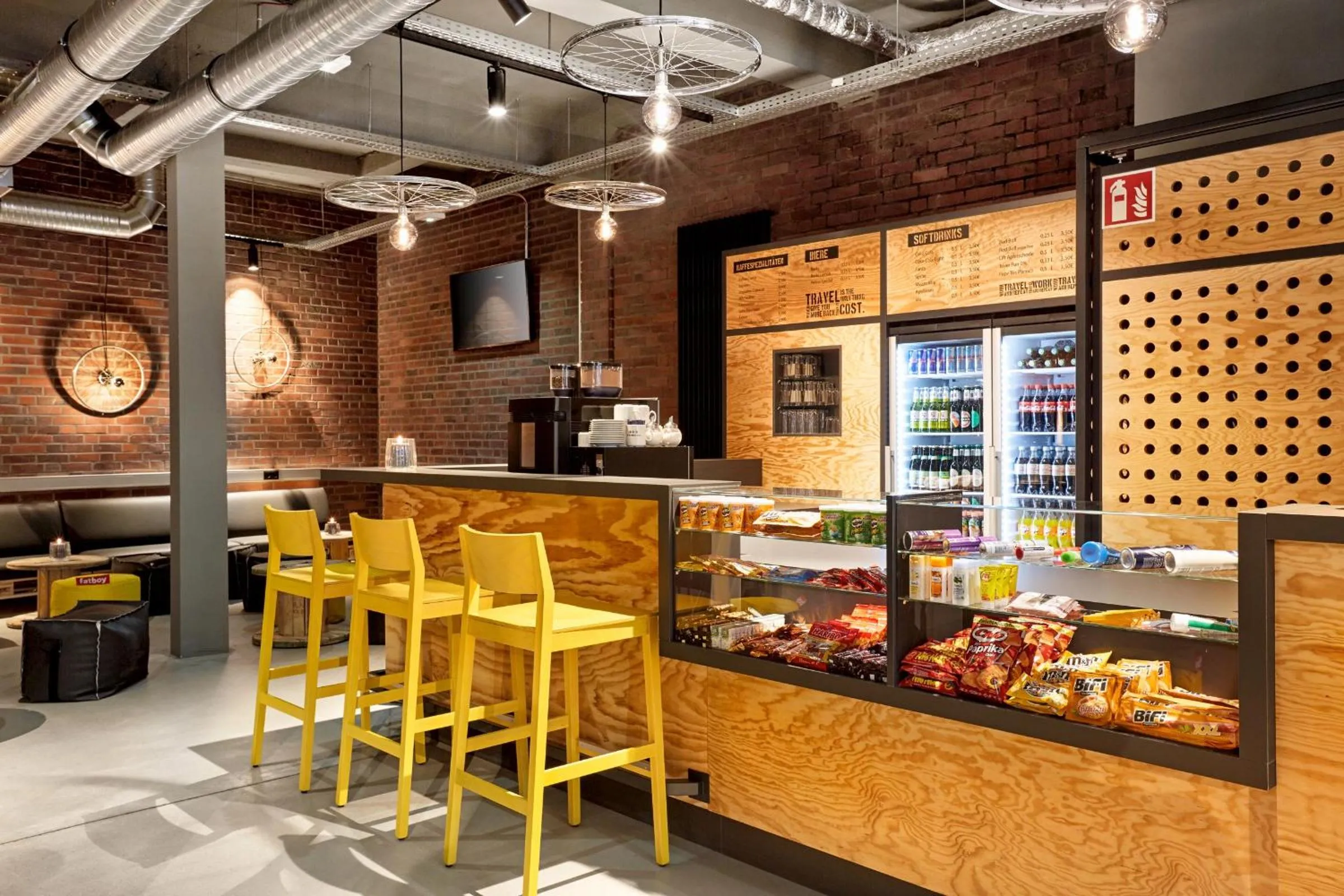 Lounge or bar in H.ostel Münster