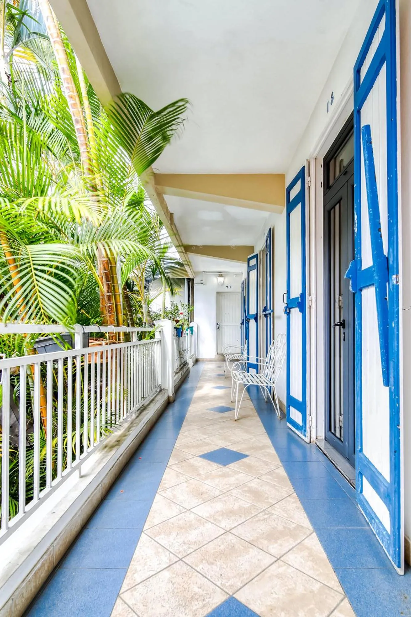 Balcony/Terrace in Sud Hôtel
