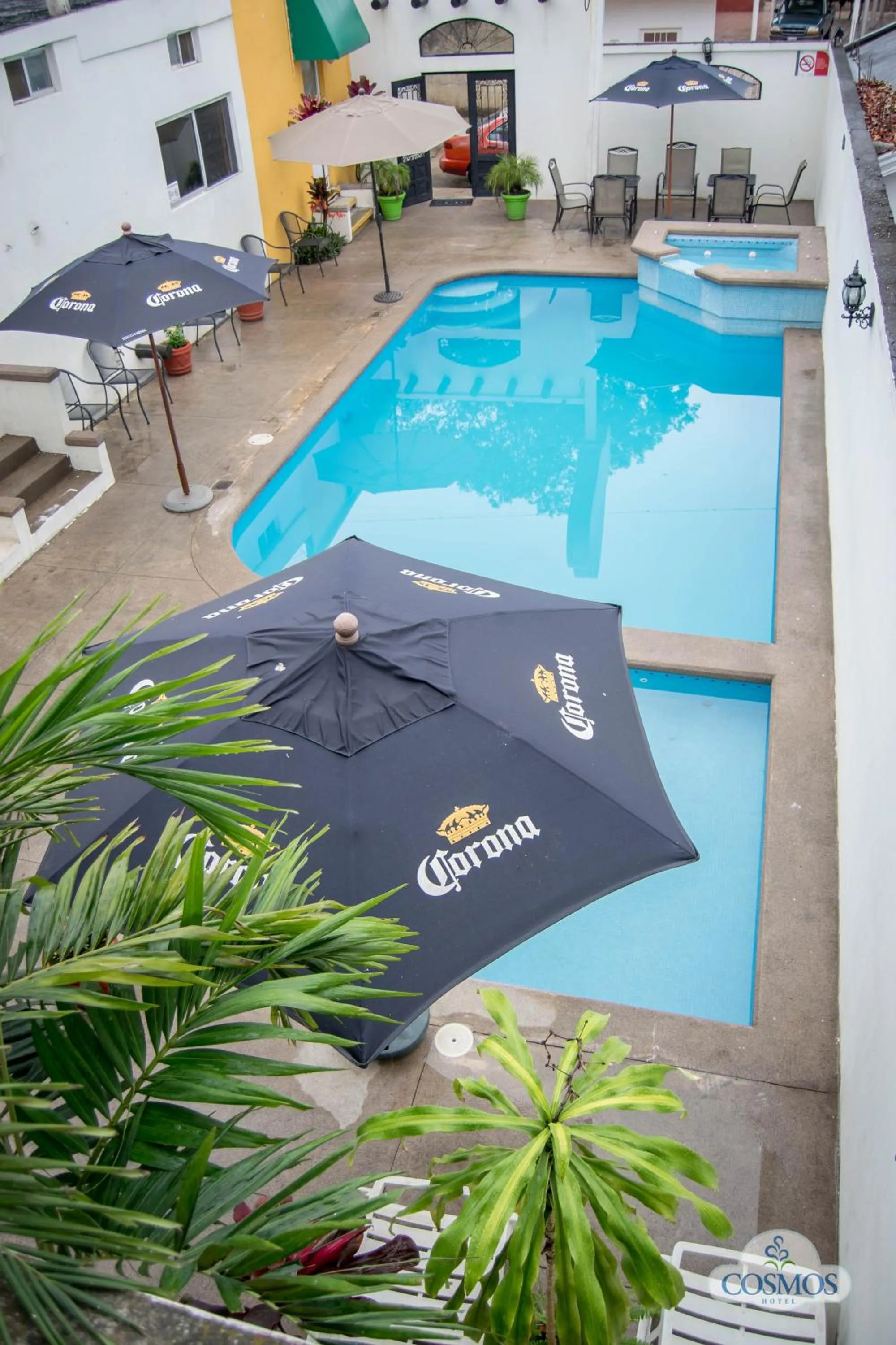 Swimming pool in Hotel Cosmos