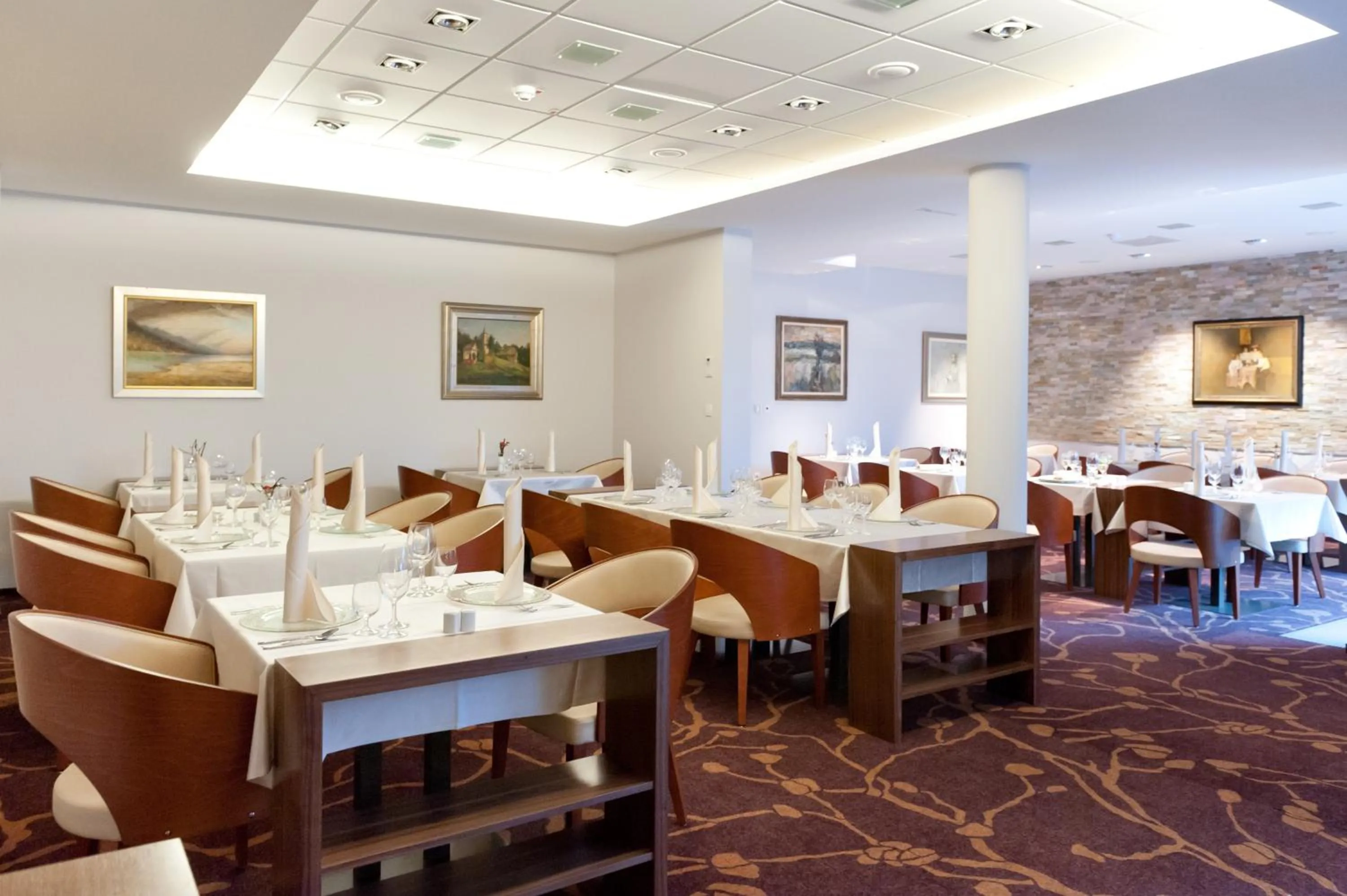 Restaurant/places to eat in Terme Zreče – Hotel Atrij