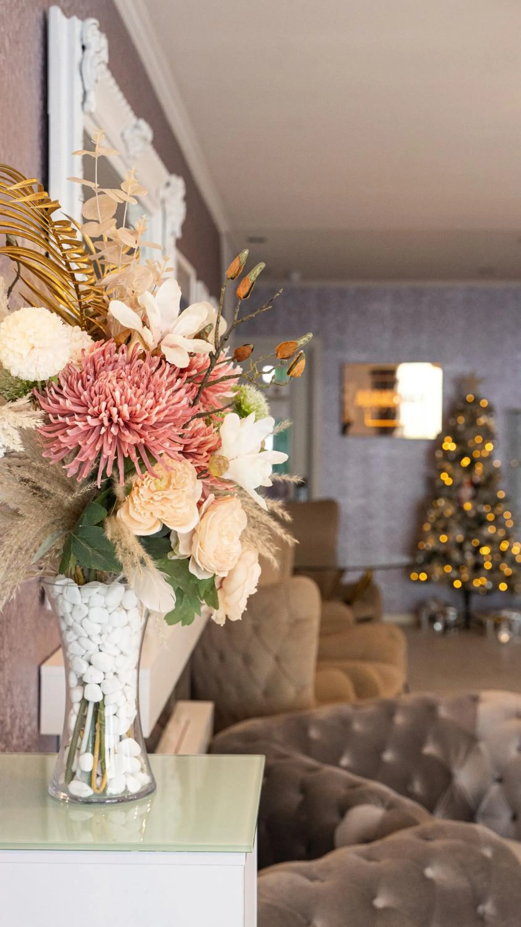 Decorative detail in OYO Newquay Beach Hotel