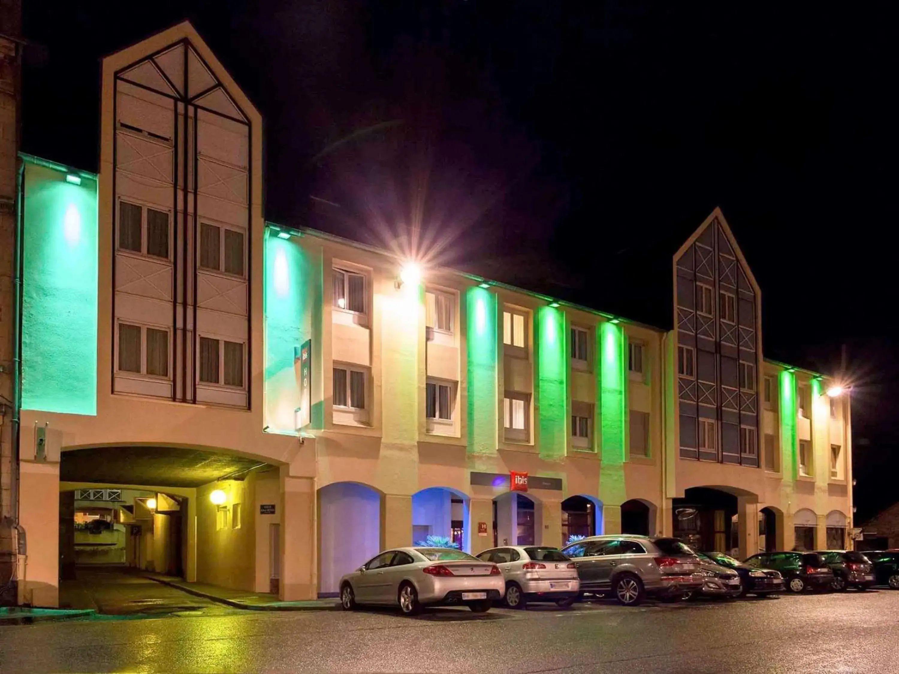 Property building in ibis Alençon Property building in ibis Alençon