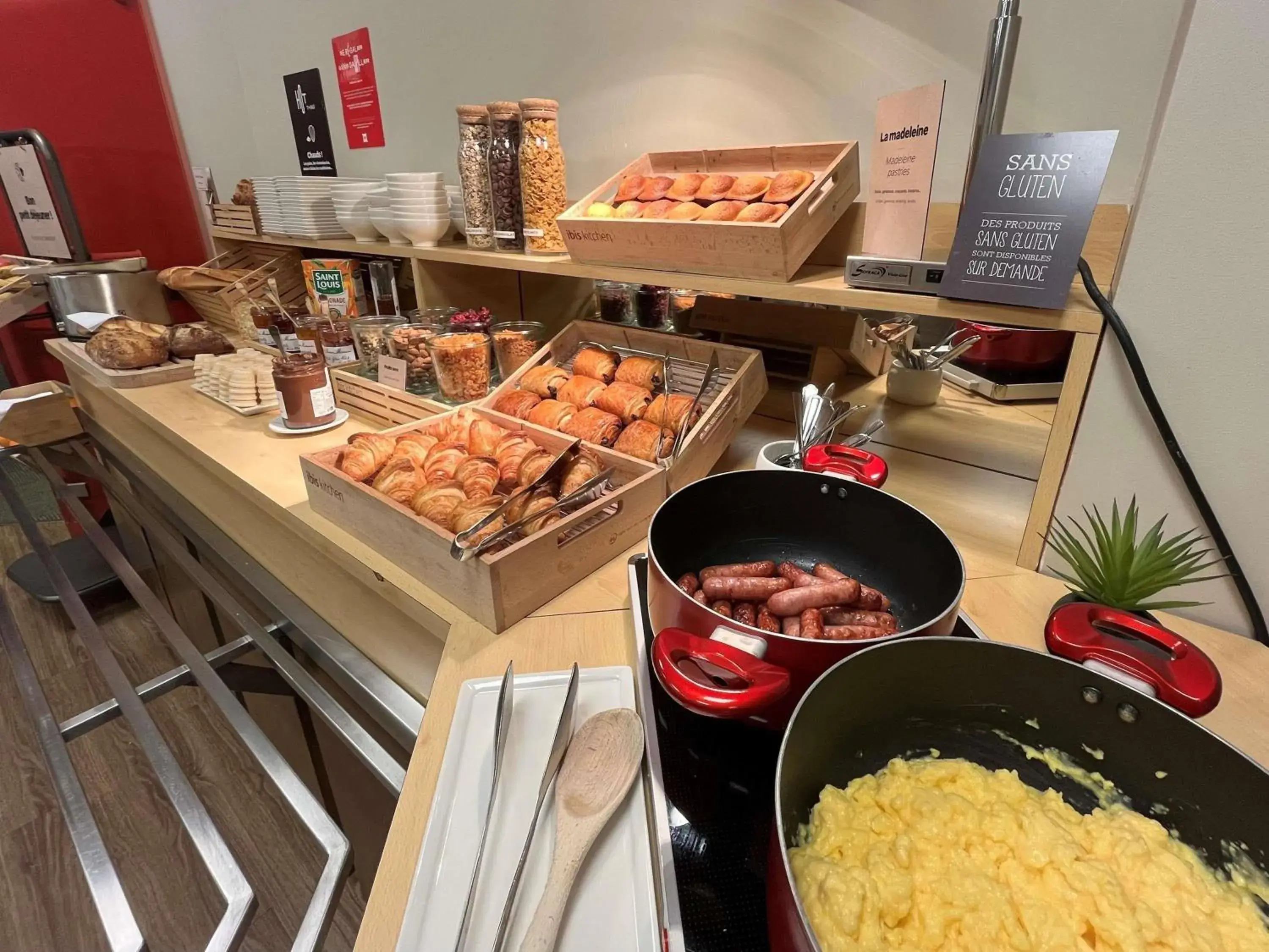 Breakfast in ibis Alençon Breakfast in ibis Alençon