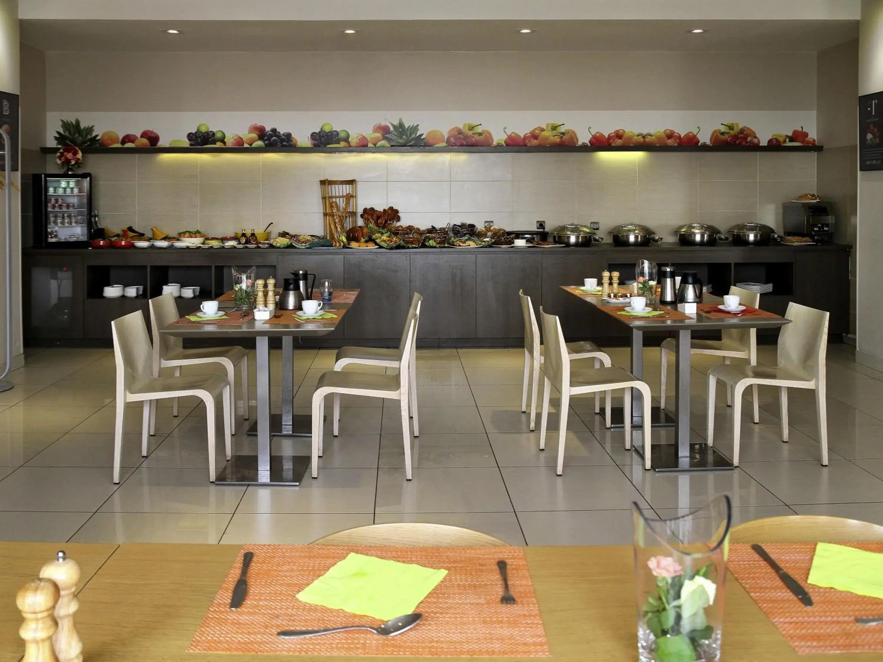 Restaurant/places to eat in Novotel Constantine Restaurant/places to eat in Novotel Constantine
