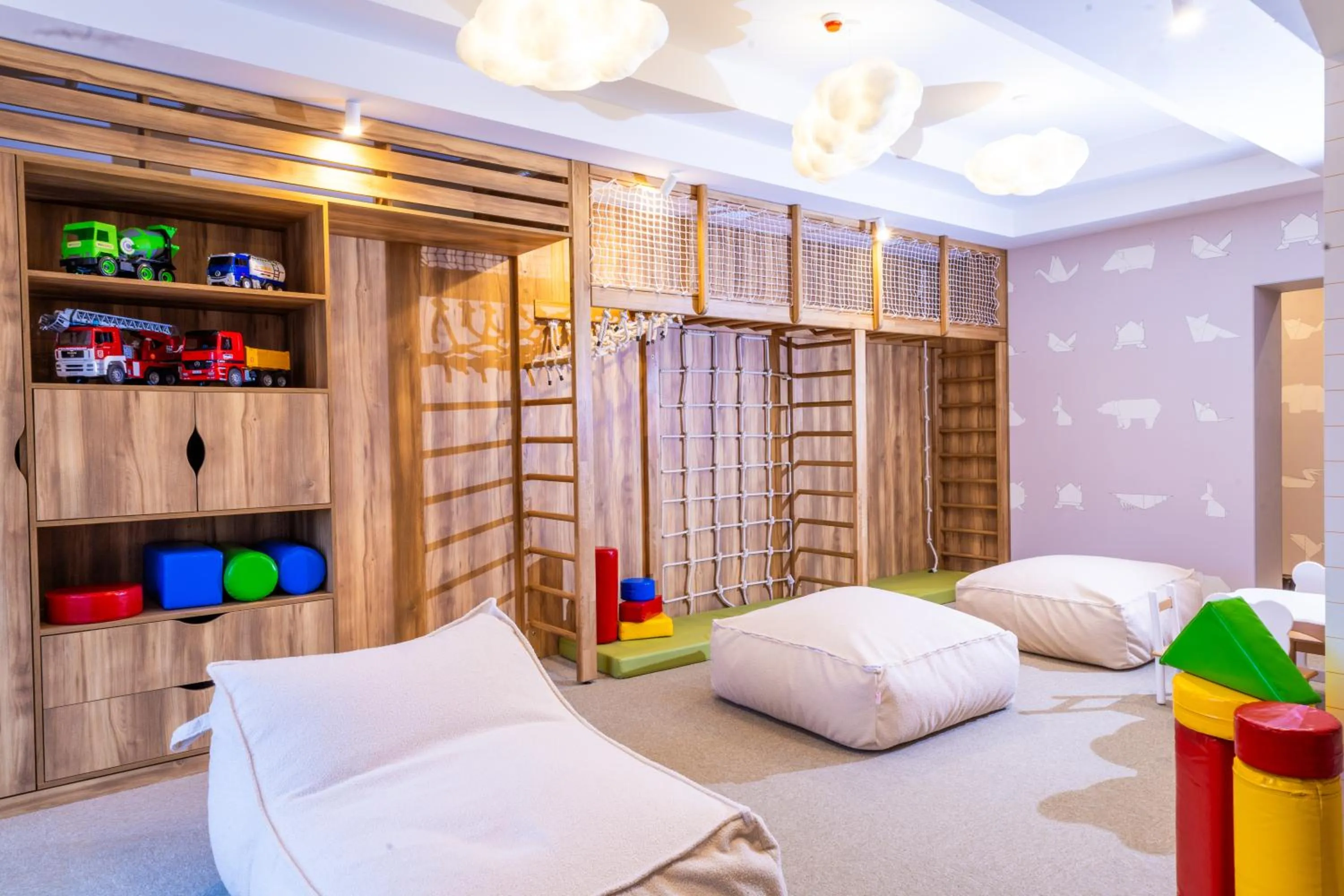 Game Room, Bed in Panska Gora