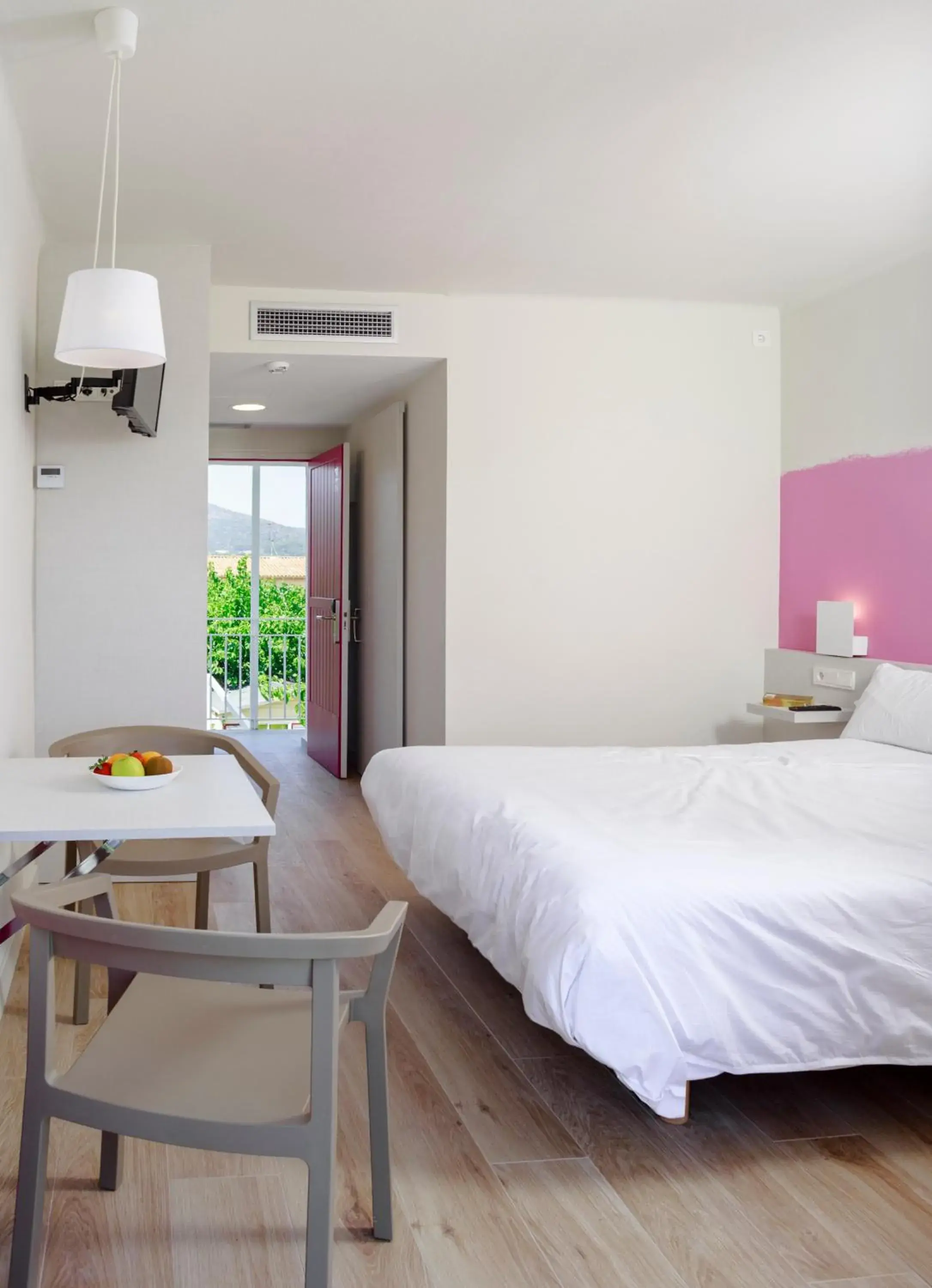 Double Room in Bellsol Rooms Double Room in Bellsol Rooms