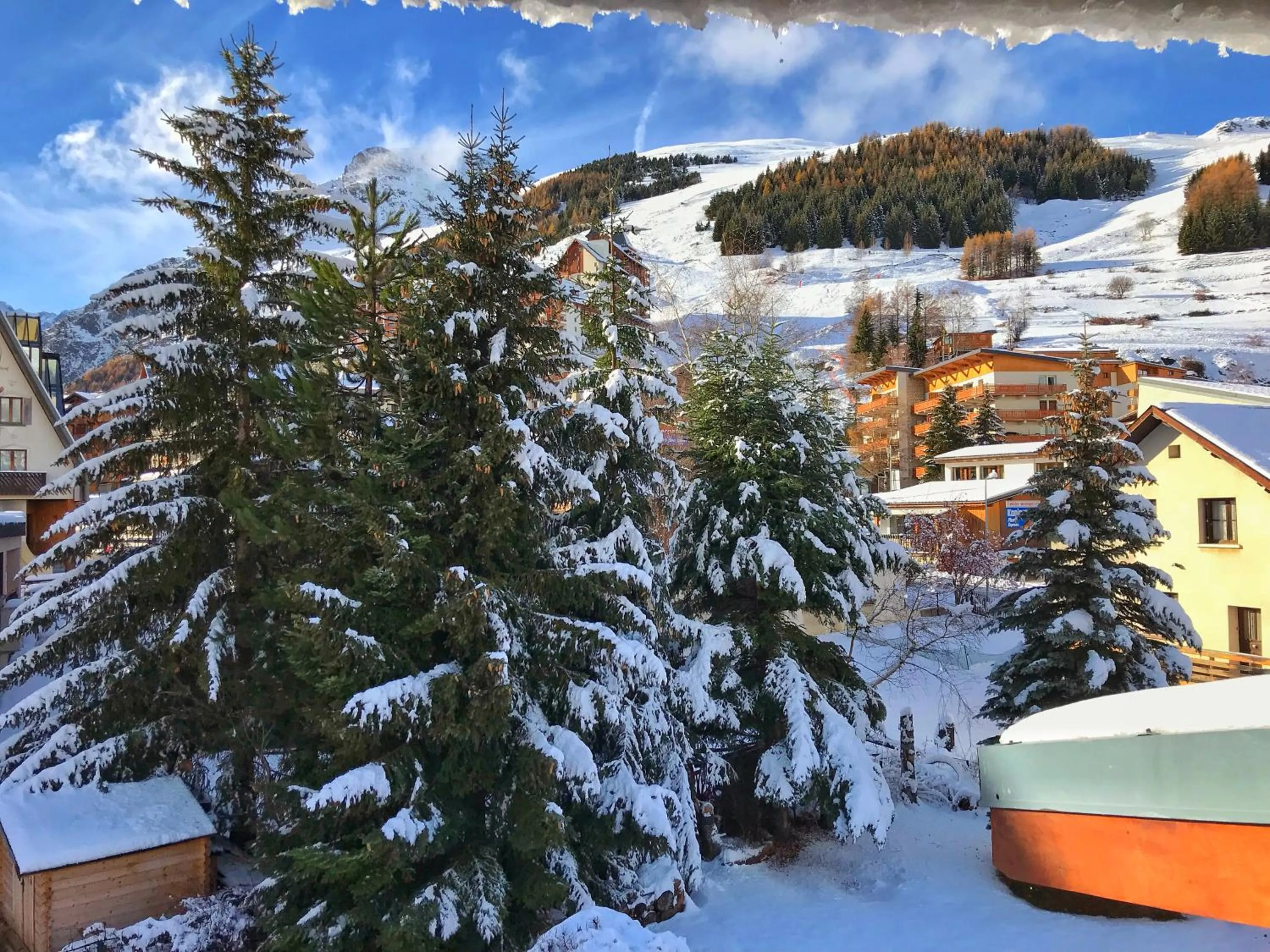 Nearby landmark in Le Chalet