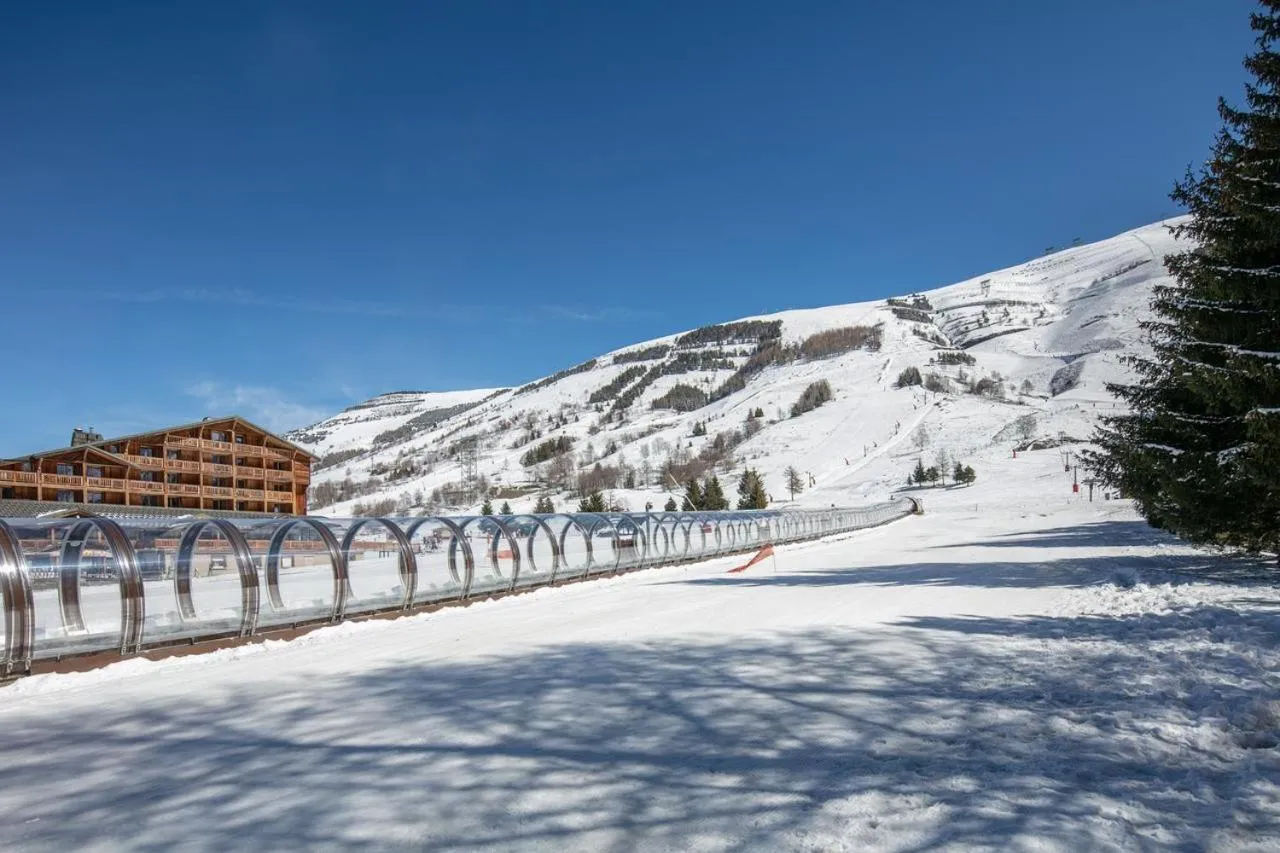 Nearby landmark in Le Chalet