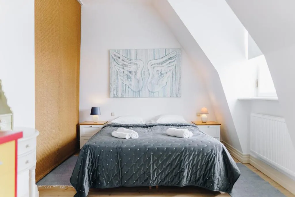 Bedroom, Bed in Dream Stay - Art gallery Family Apartment with 2 Bathrooms