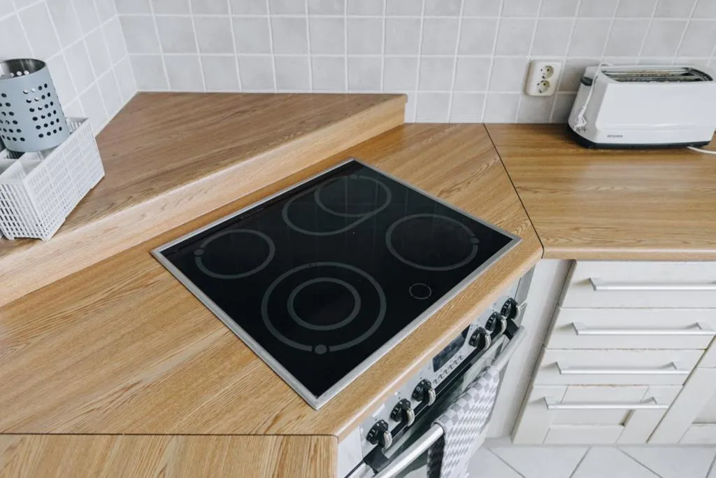 kitchen in Dream Stay - Art gallery Family Apartment with 2 Bathrooms
