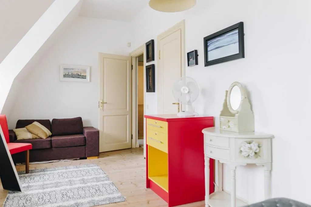 Bedroom in Dream Stay - Art gallery Family Apartment with 2 Bathrooms
