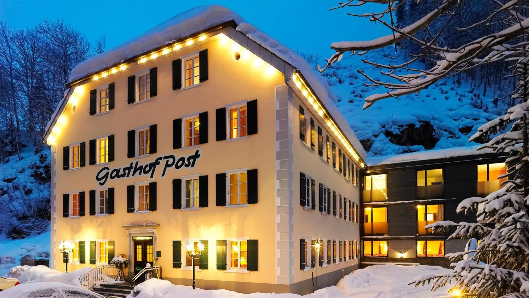 Facade/entrance in Gasthof Post