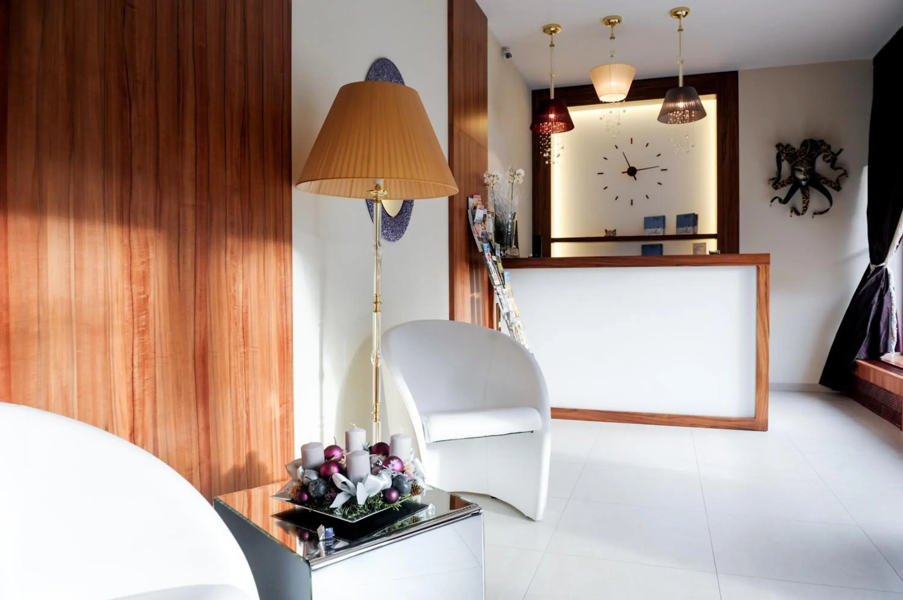 Lobby or reception in Myo Hotel Mysterius Lobby or reception in Myo Hotel Mysterius