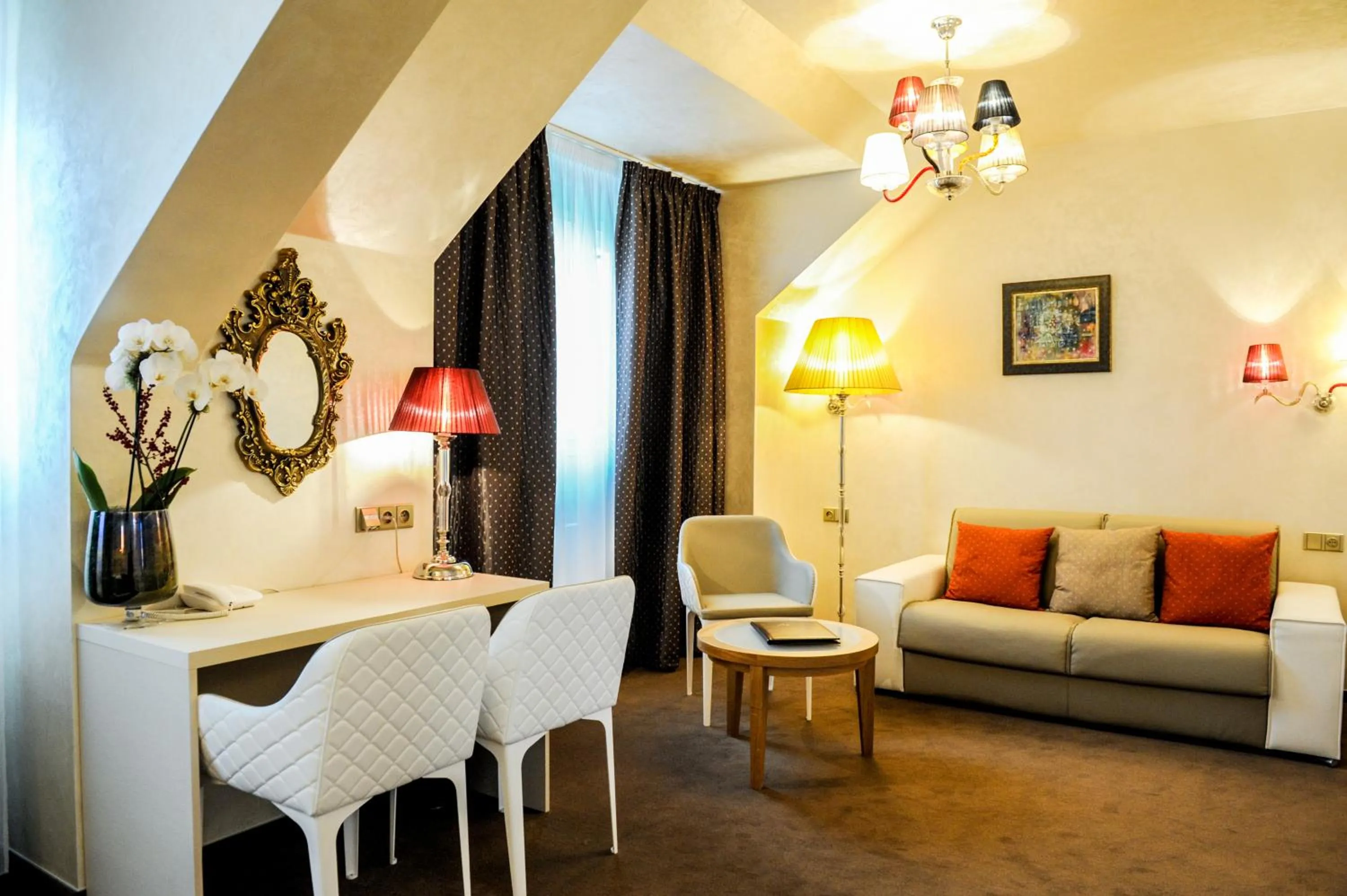 Photo of the whole room in Myo Hotel Mysterius