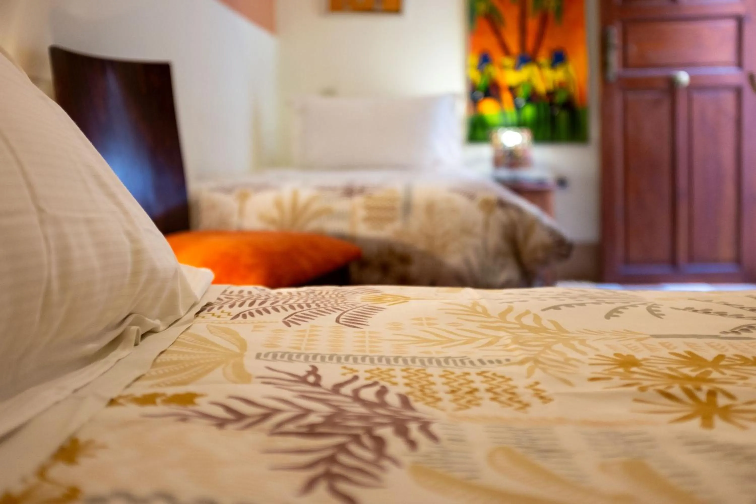 Bed in Riad Le Coq Berbère