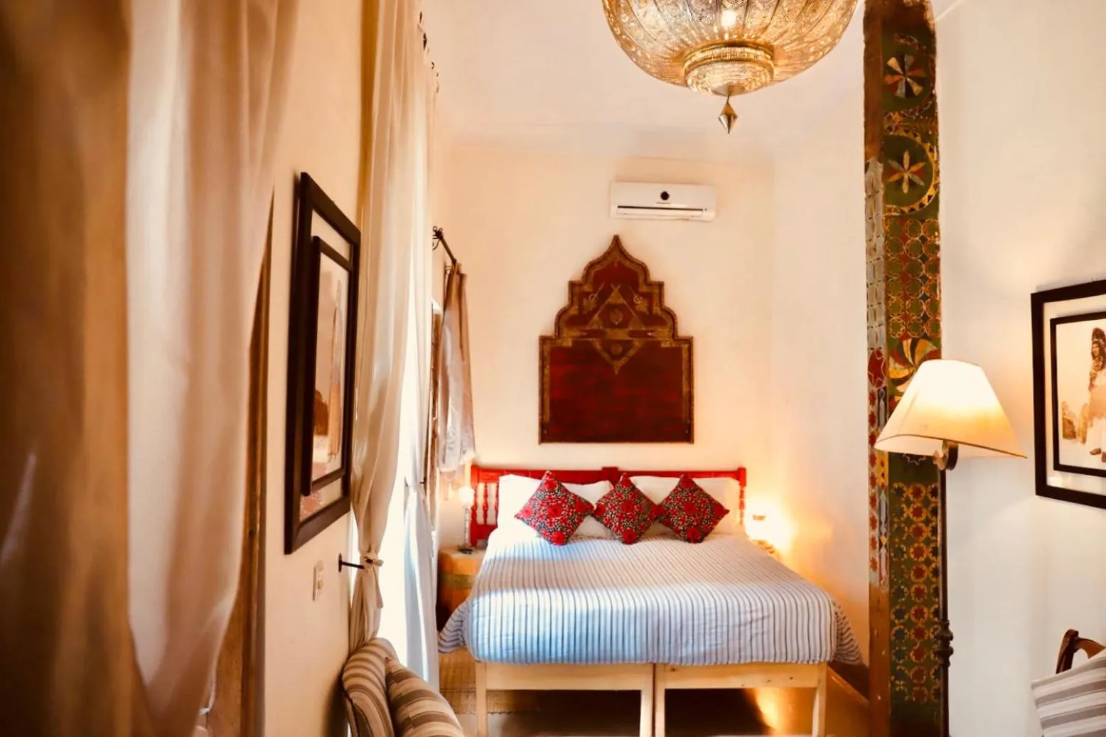 Bedroom, Bed in Riad Le Coq Berbère