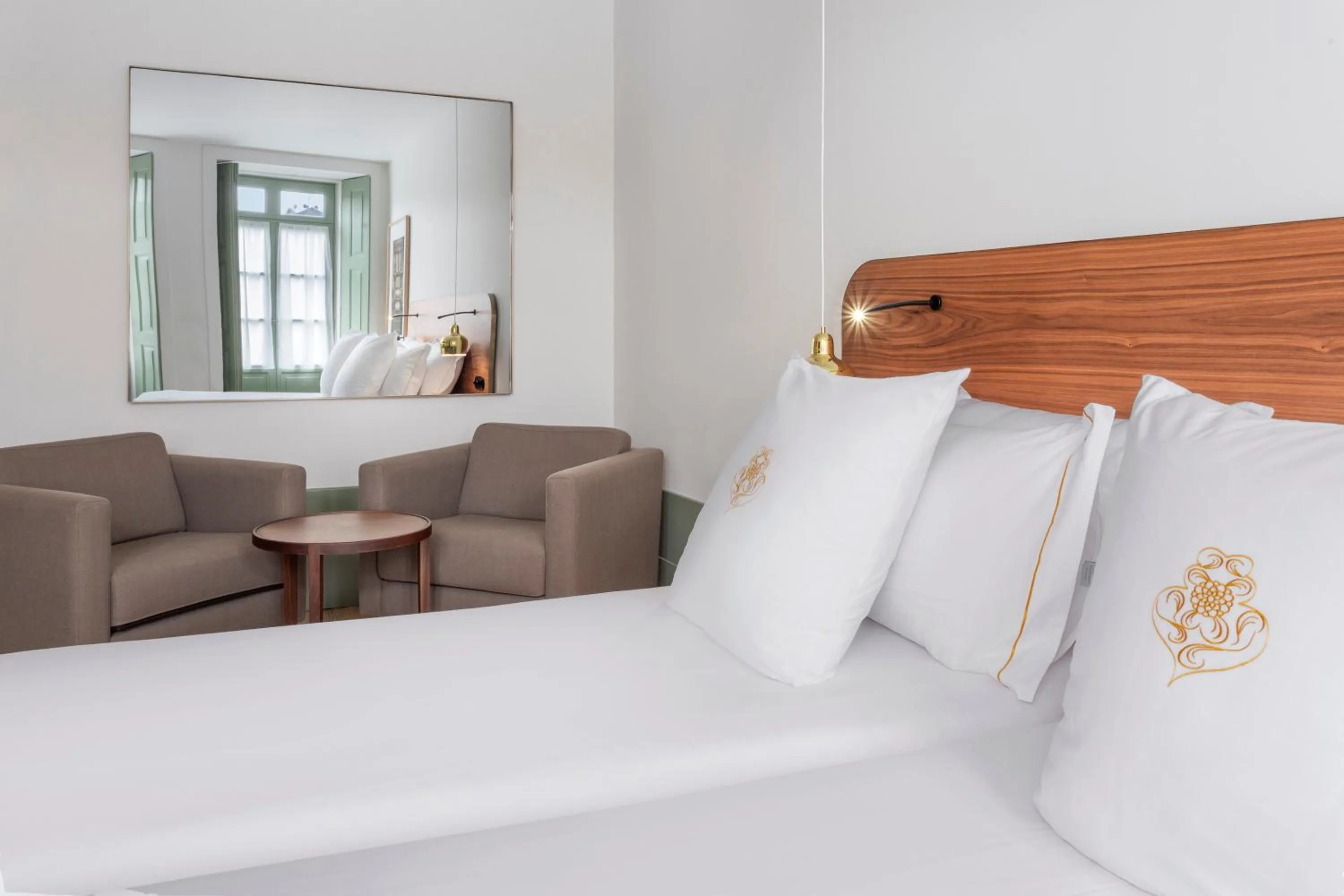 Bed in One Shot Aliados Goldsmith