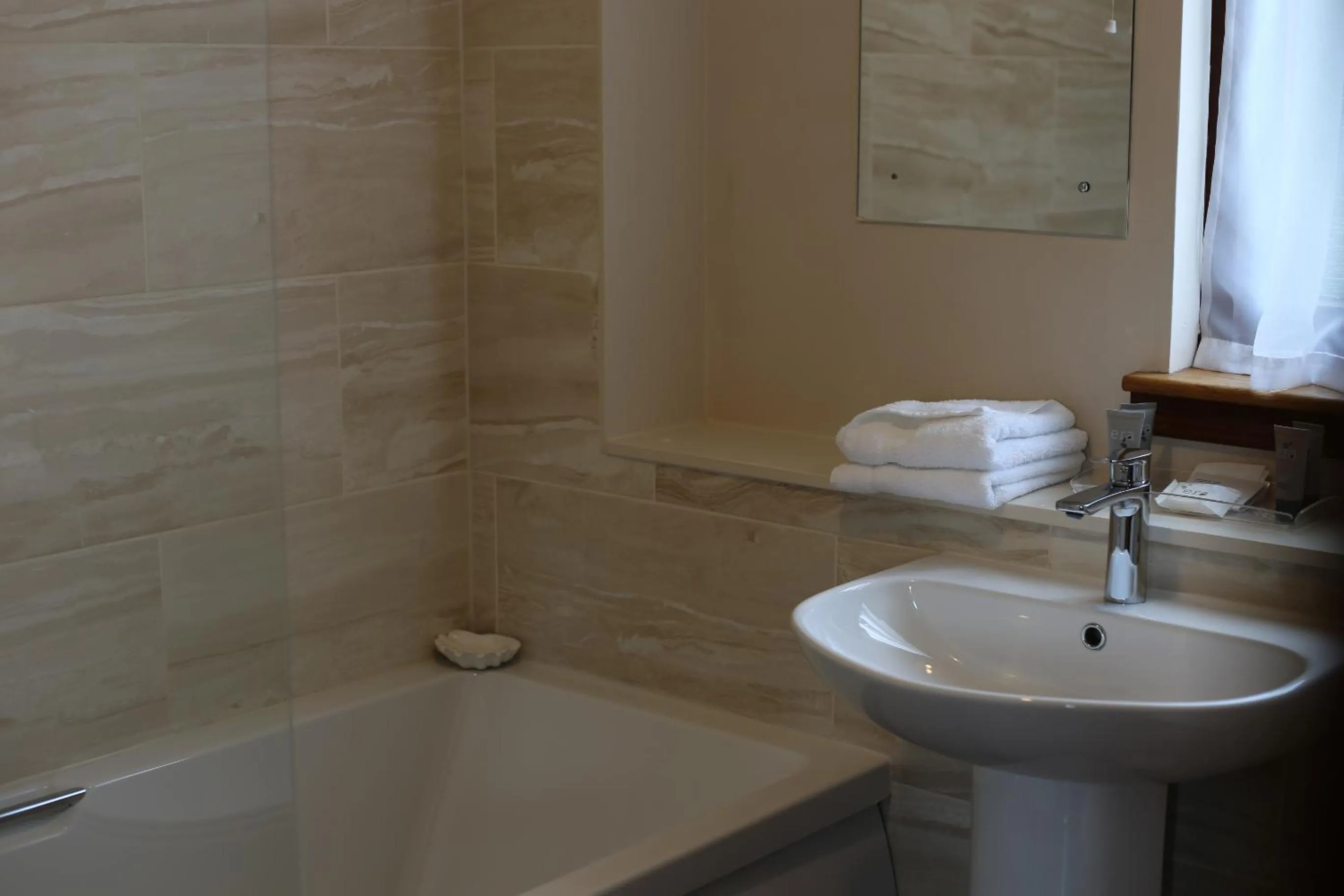 Family Room (2 Adults + 1 Child) in Pitlochry Dundarach Hotel