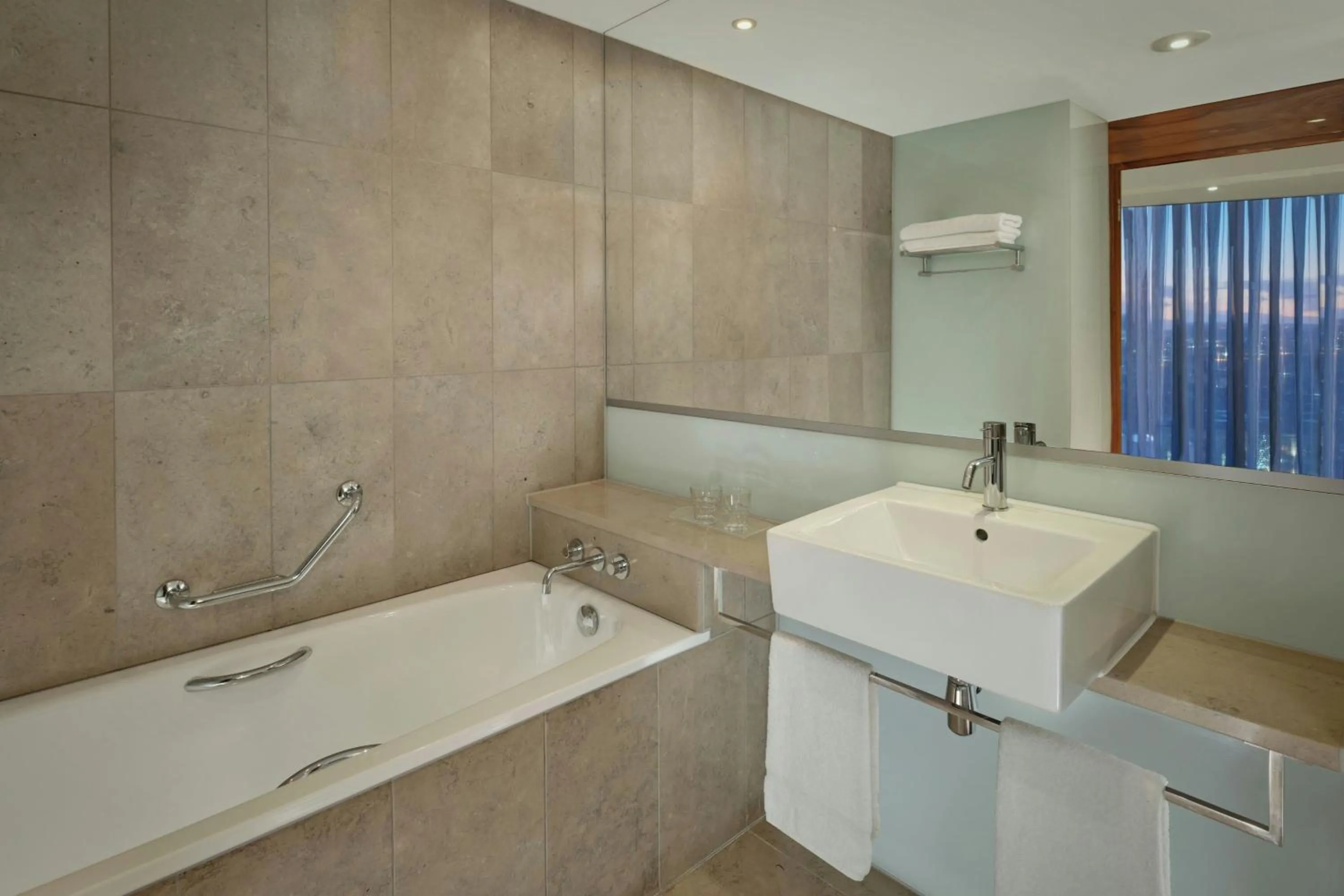 Bathroom in Sheraton Athlone Hotel