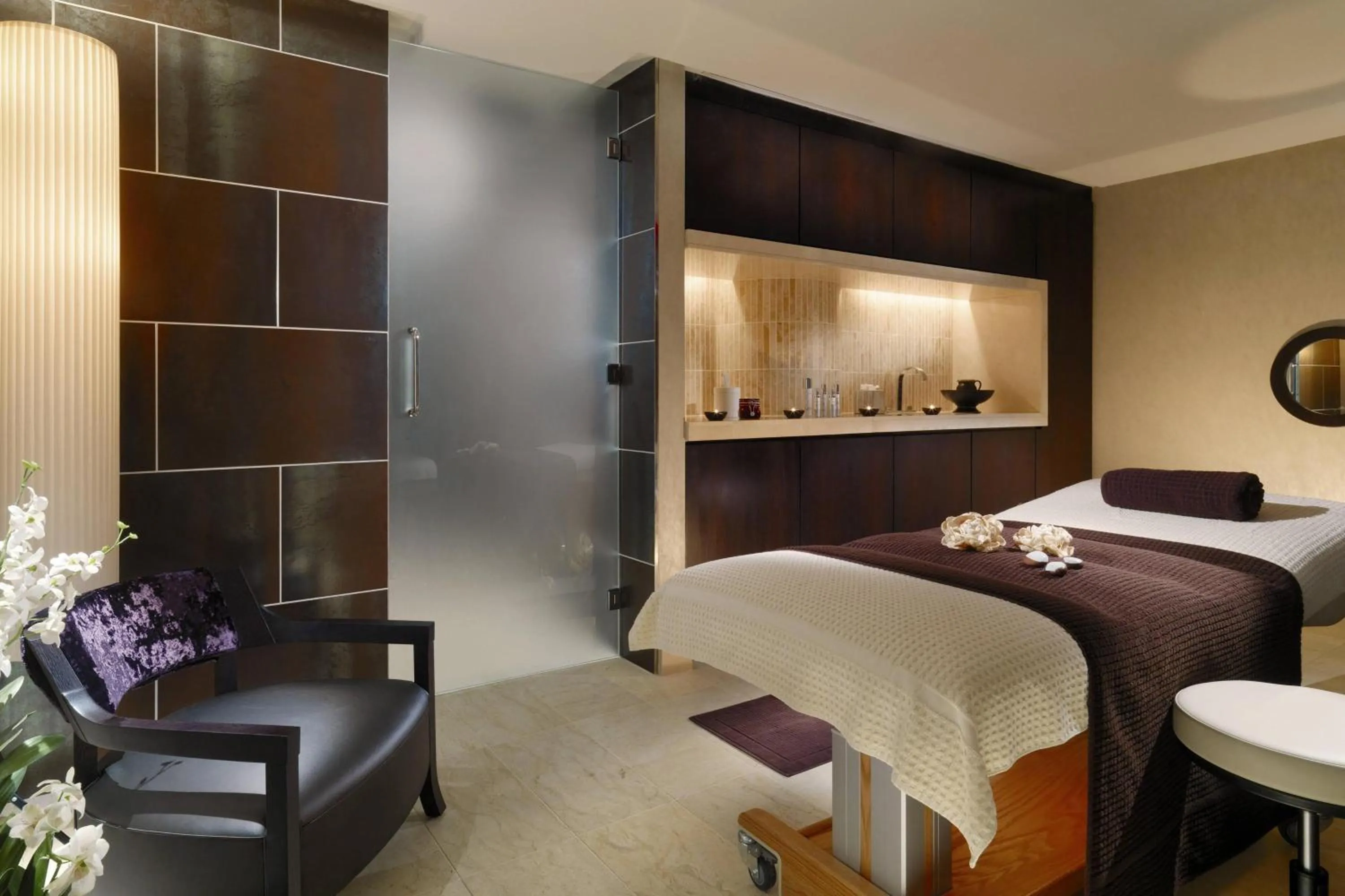 Spa and wellness centre/facilities, Bed in Sheraton Athlone Hotel
