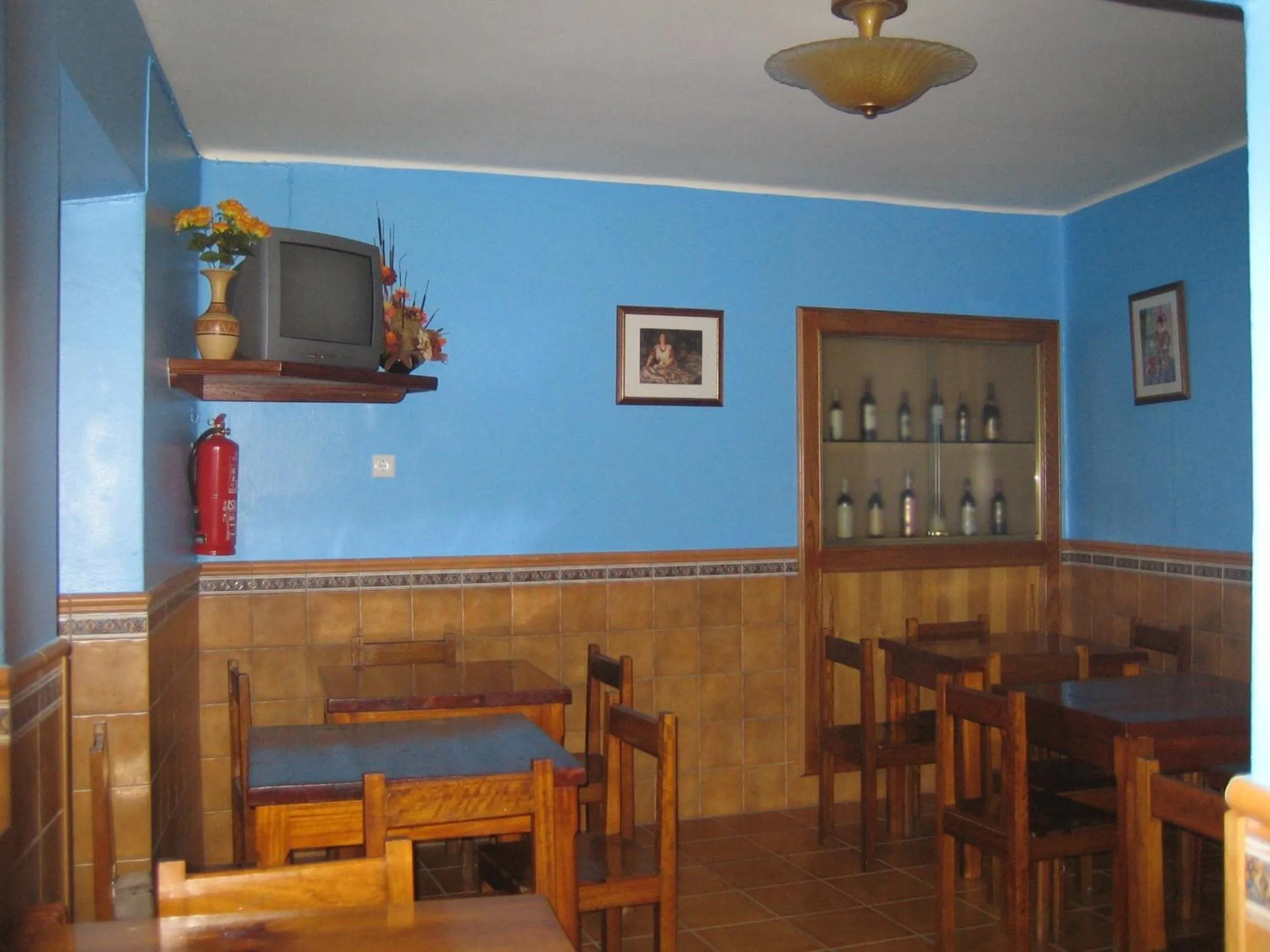 Restaurant/places to eat in Hotel Chola