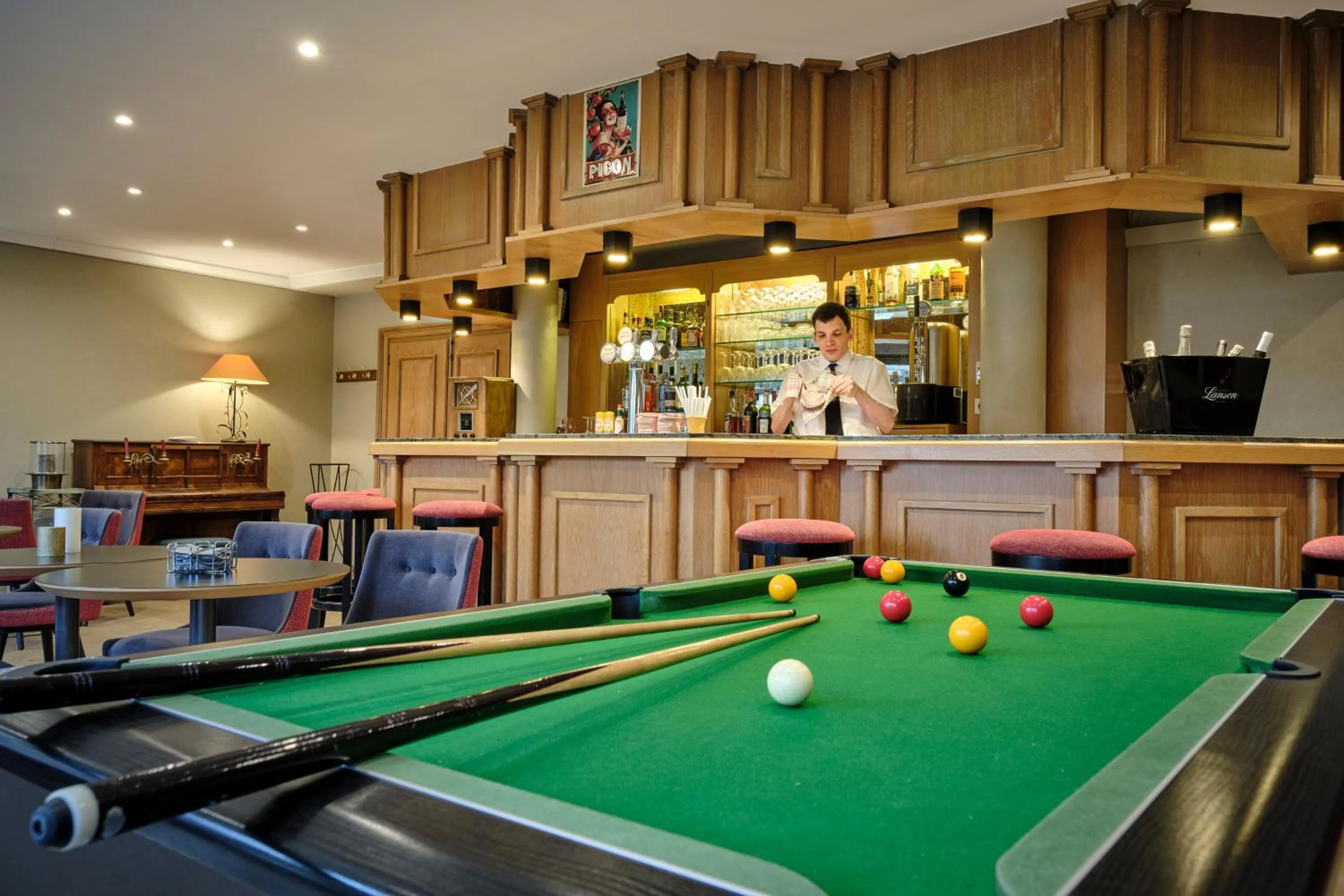 Lounge or bar in Hotel Restaurant Crystal