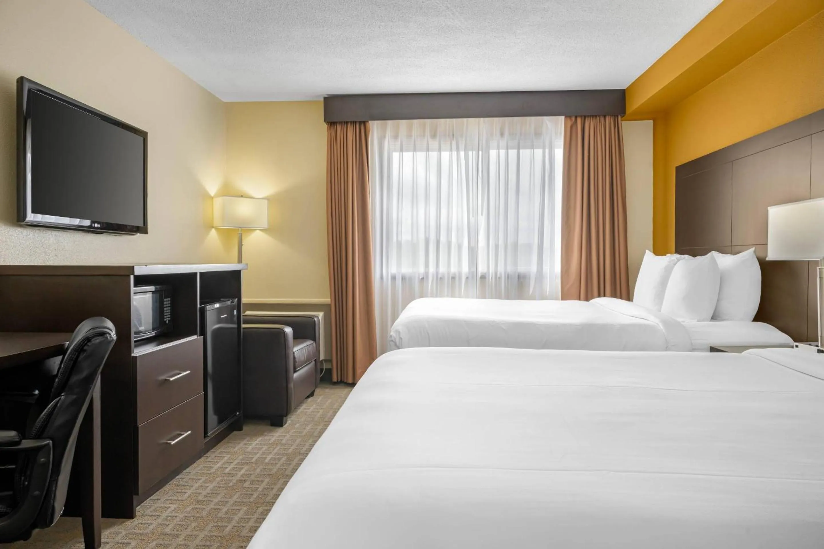 Bedroom, Bed in Quality Inn & Suites
