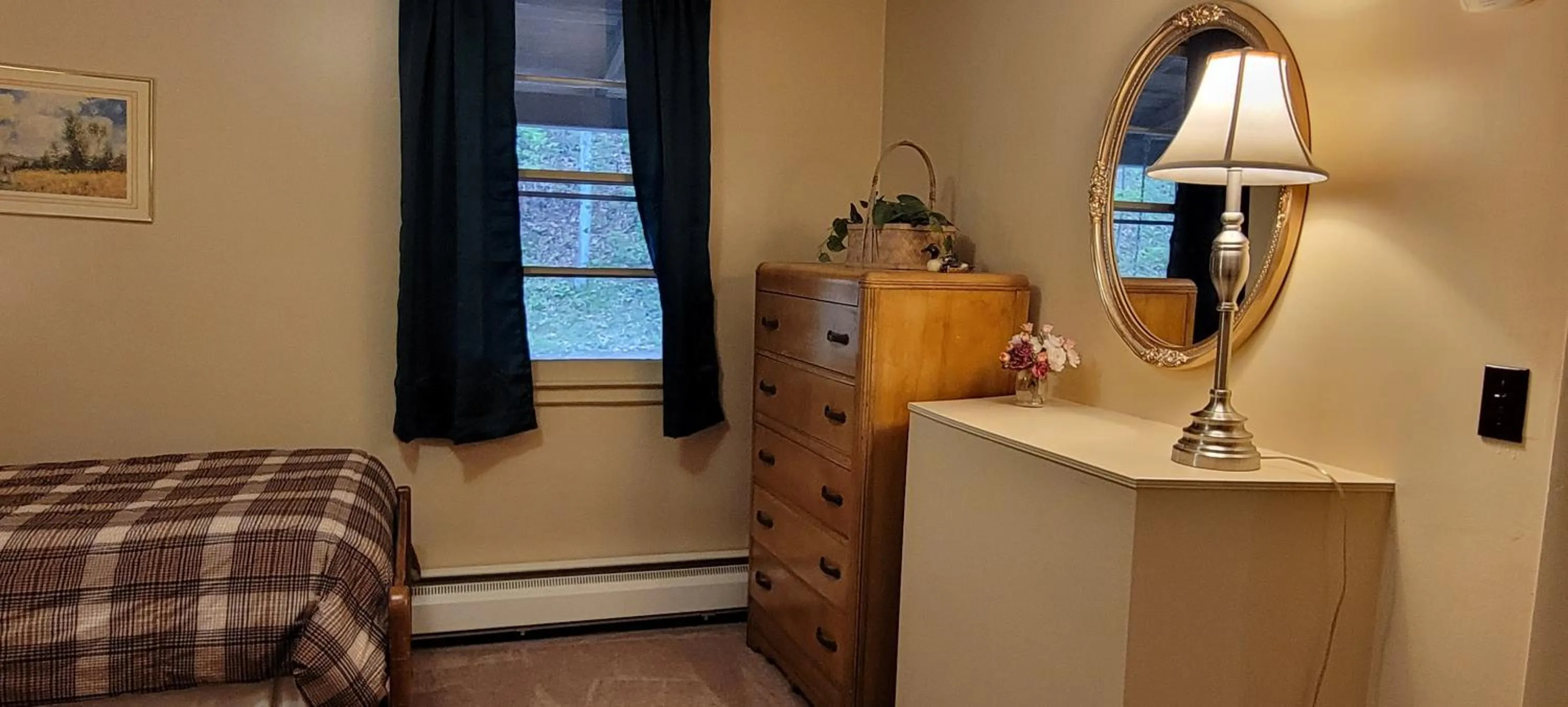Bedroom, Bed in Arrowmont Stables & Cabins