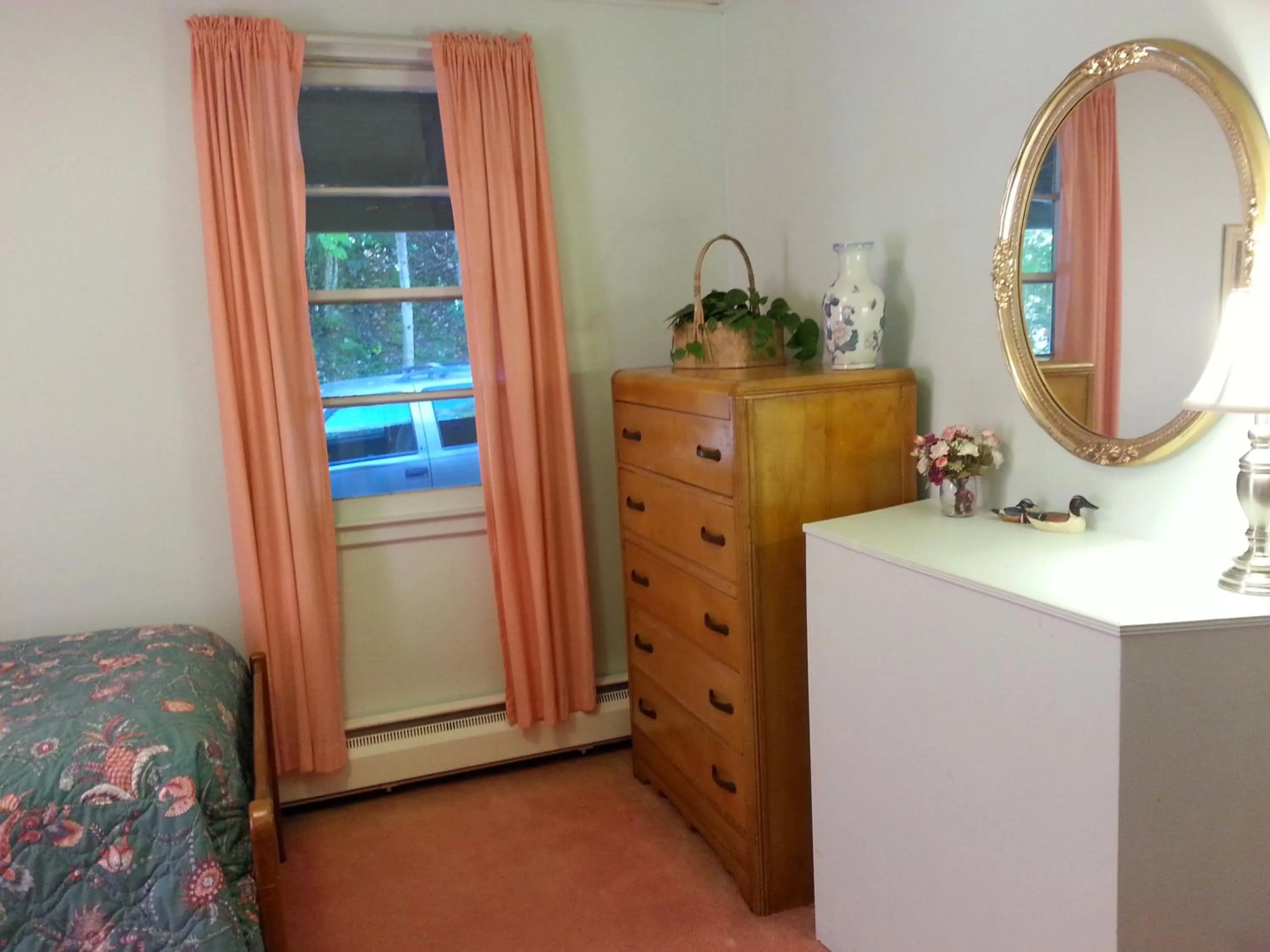 Bedroom in Arrowmont Stables & Cabins