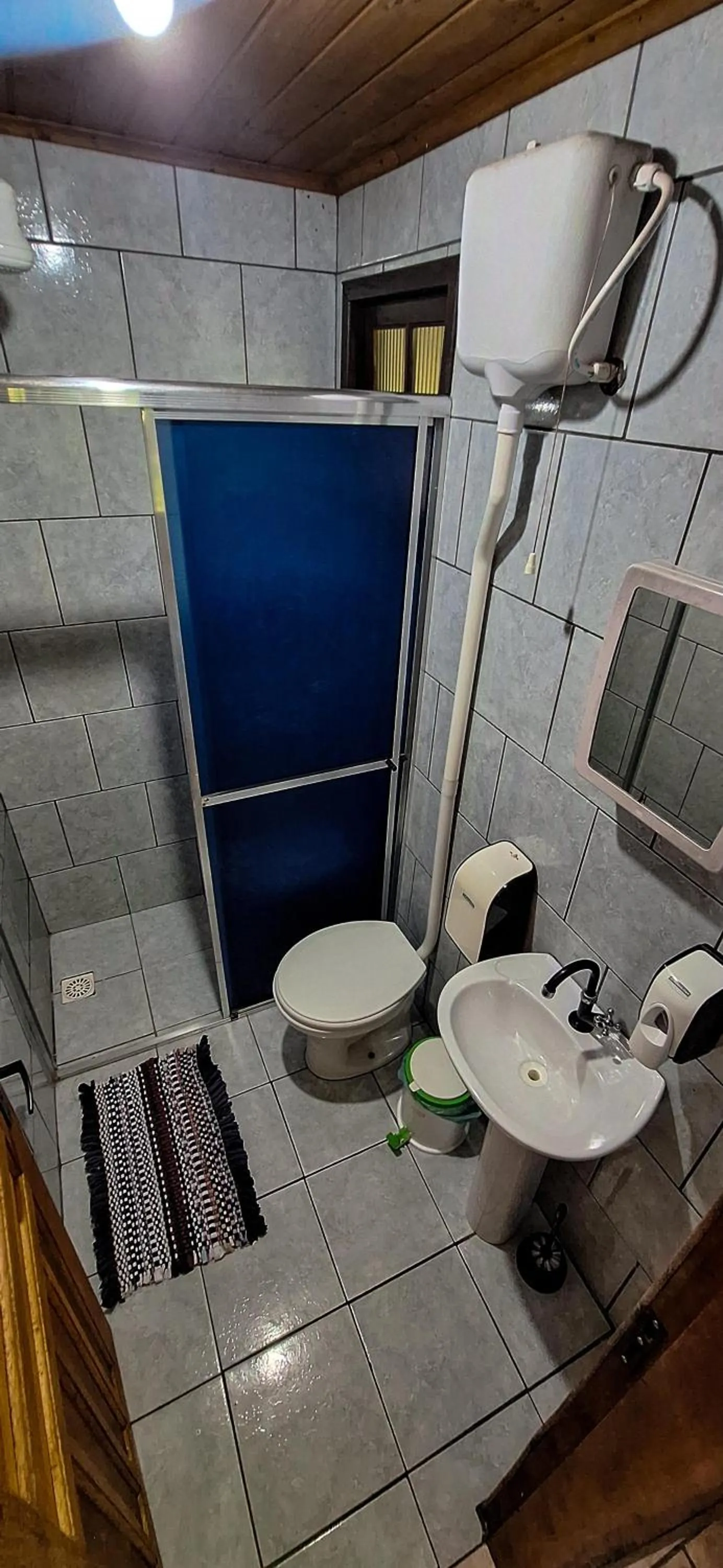 Shower in Pousada e Camping do Clodo