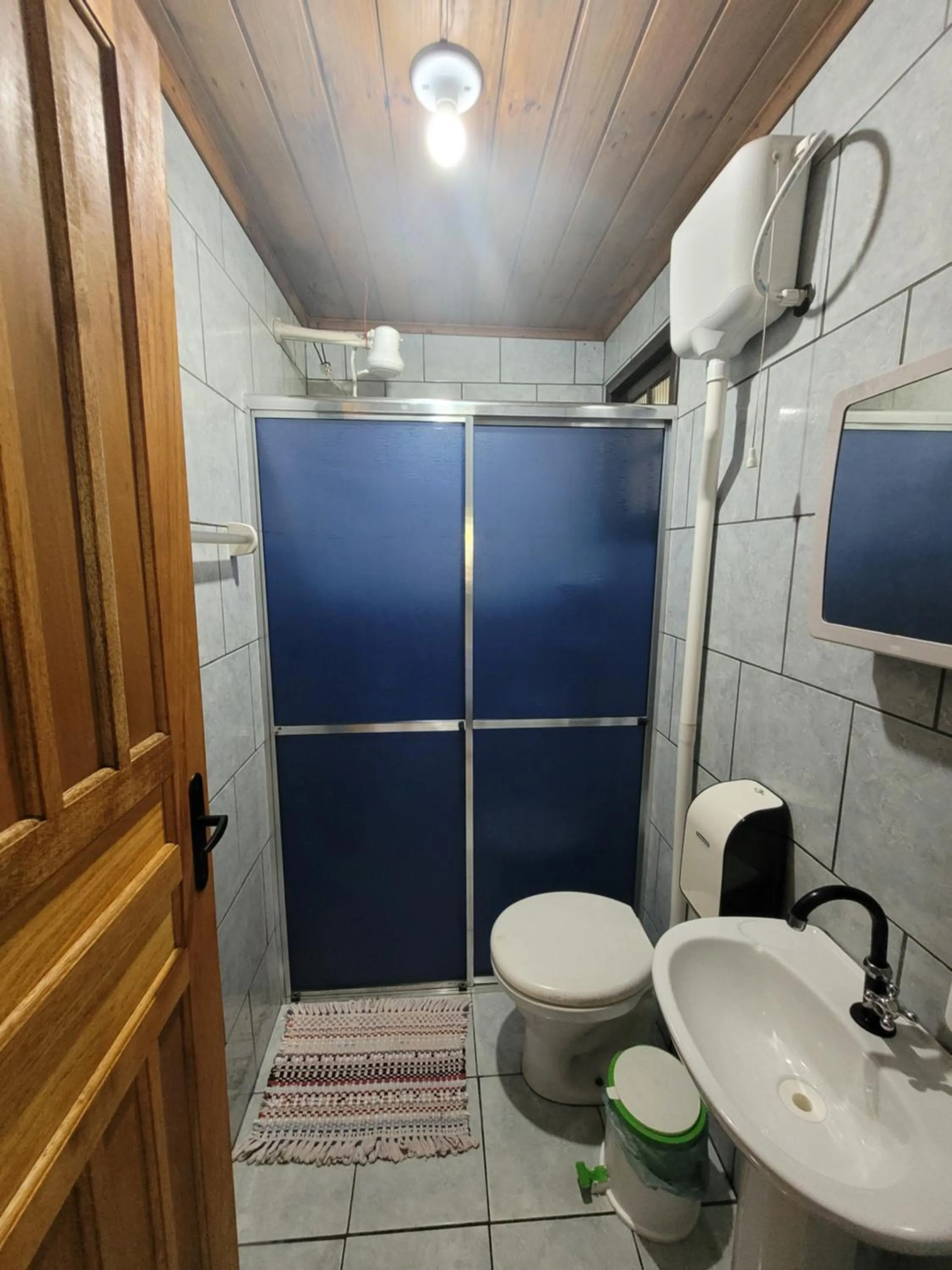 Shower in Pousada e Camping do Clodo