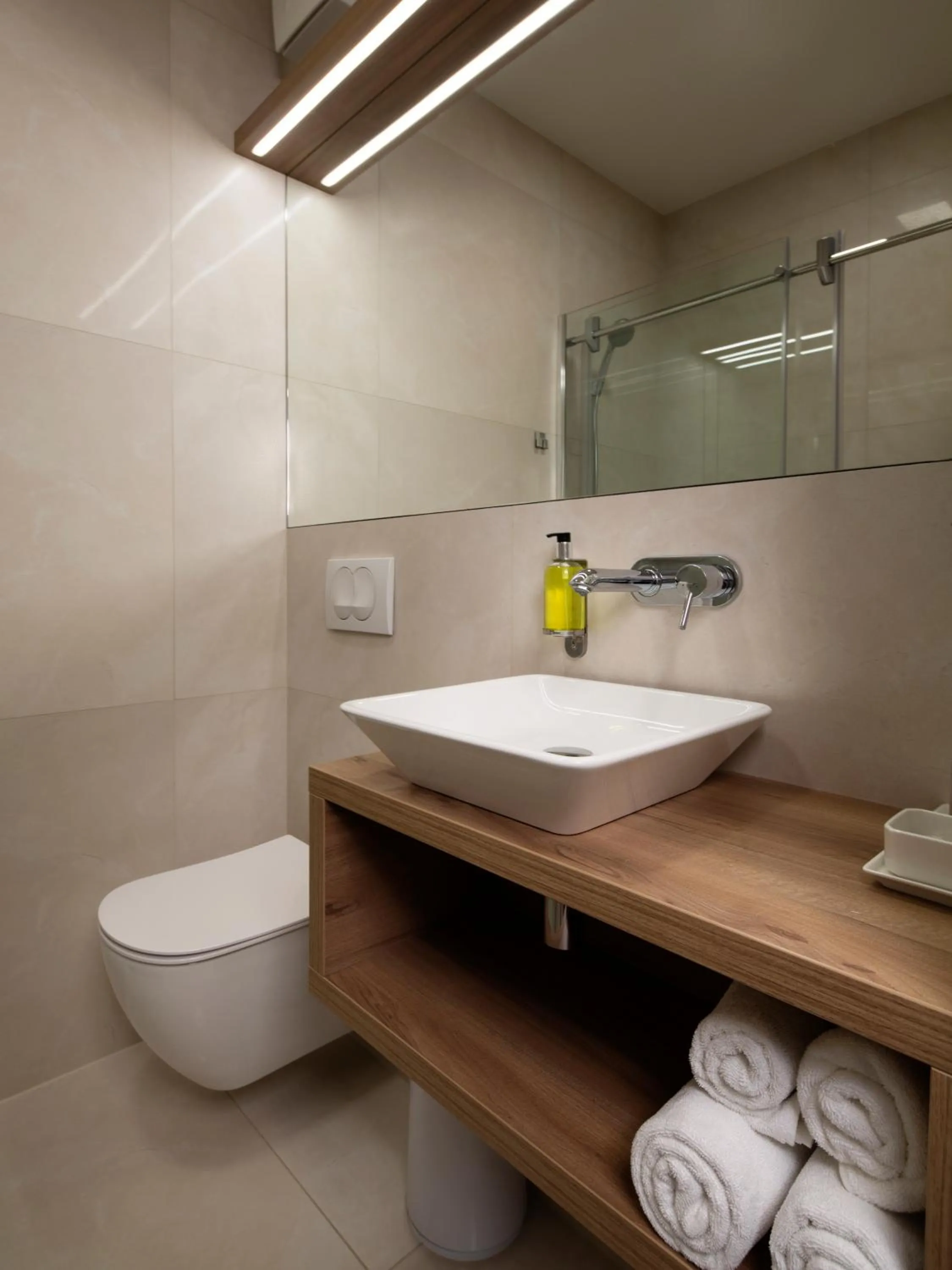 Bathroom in Ahotel Ljubljana