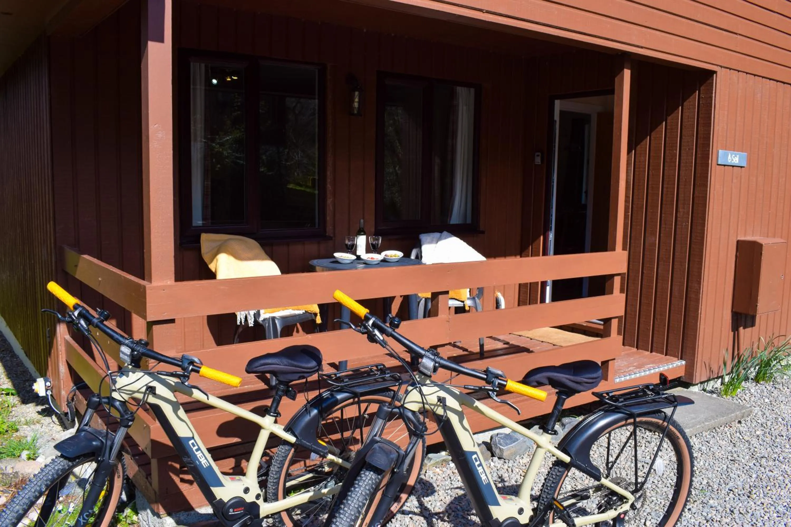 Patio in Birchbrae Highland Lodges