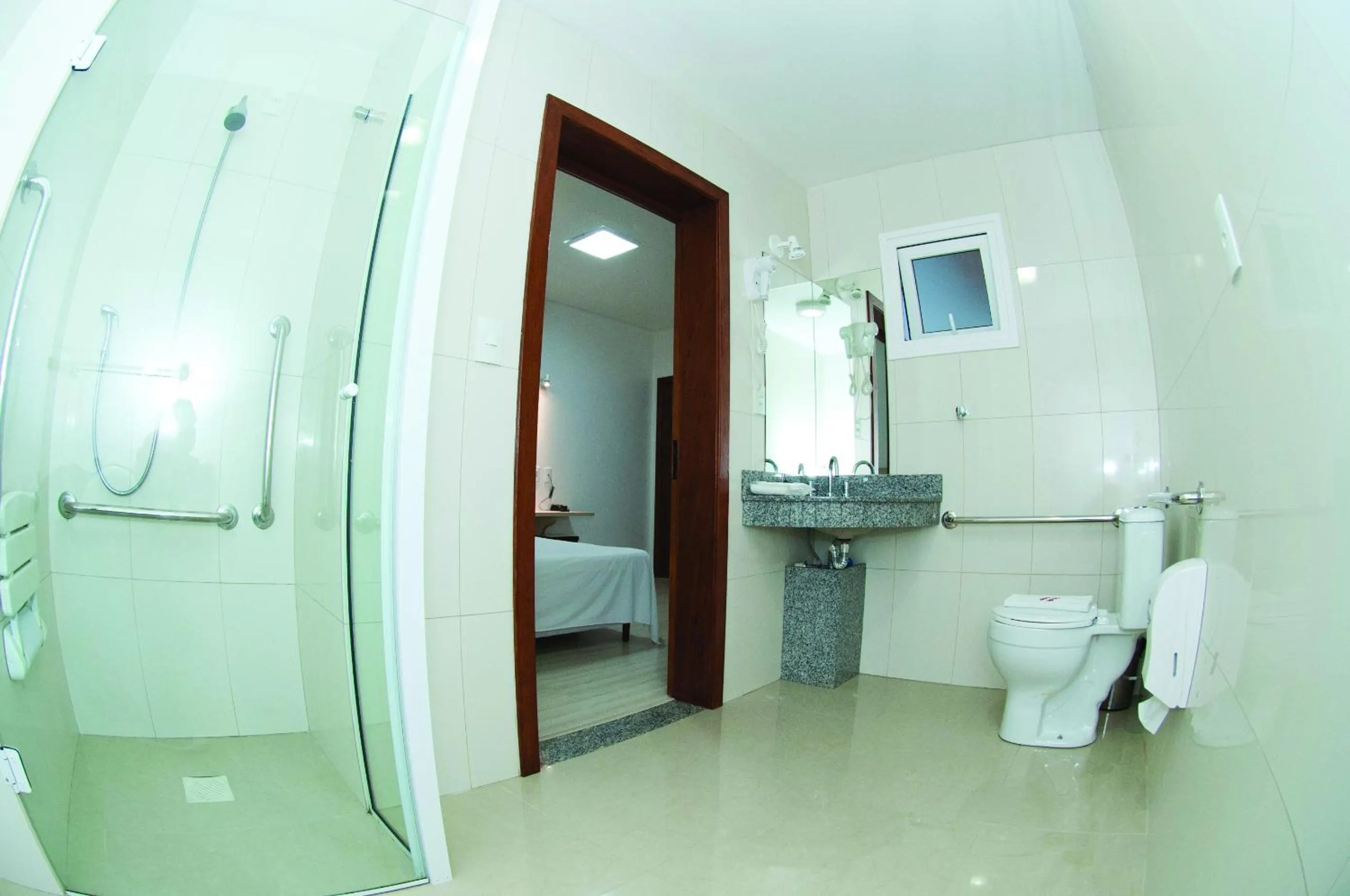 Shower in Hotel Kloppel