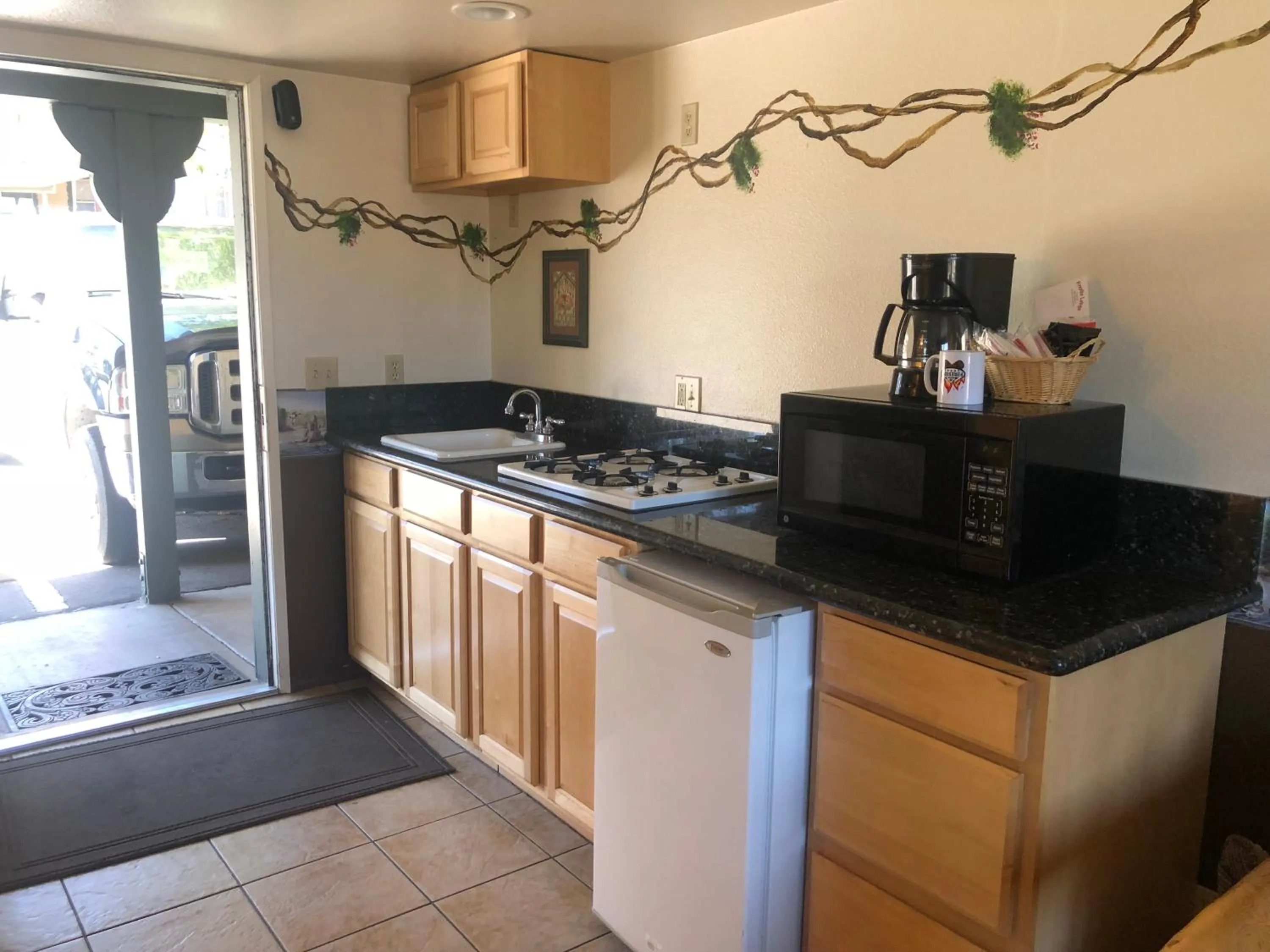 Coffee/tea facilities in Fireside Lodge