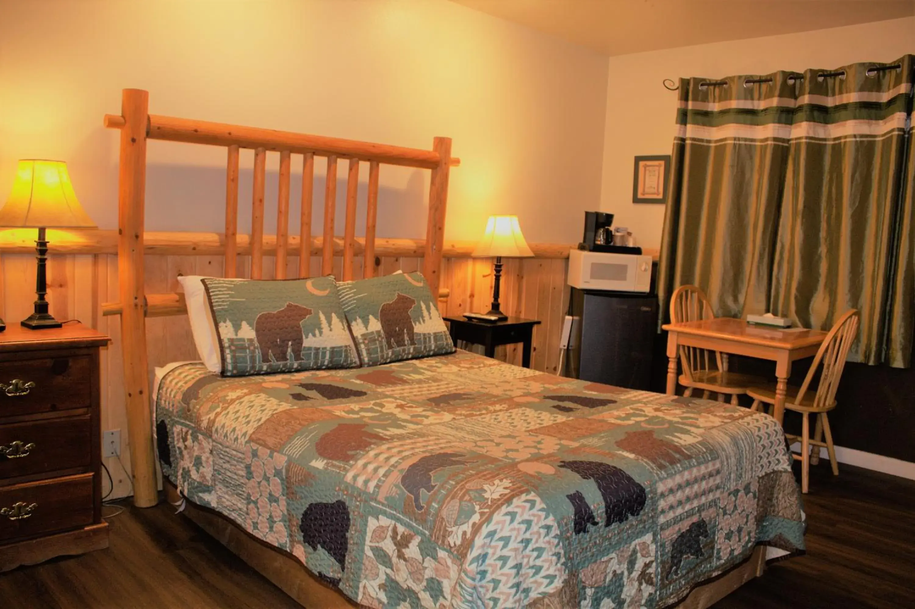 Bed in Fireside Lodge Bed in Fireside Lodge
