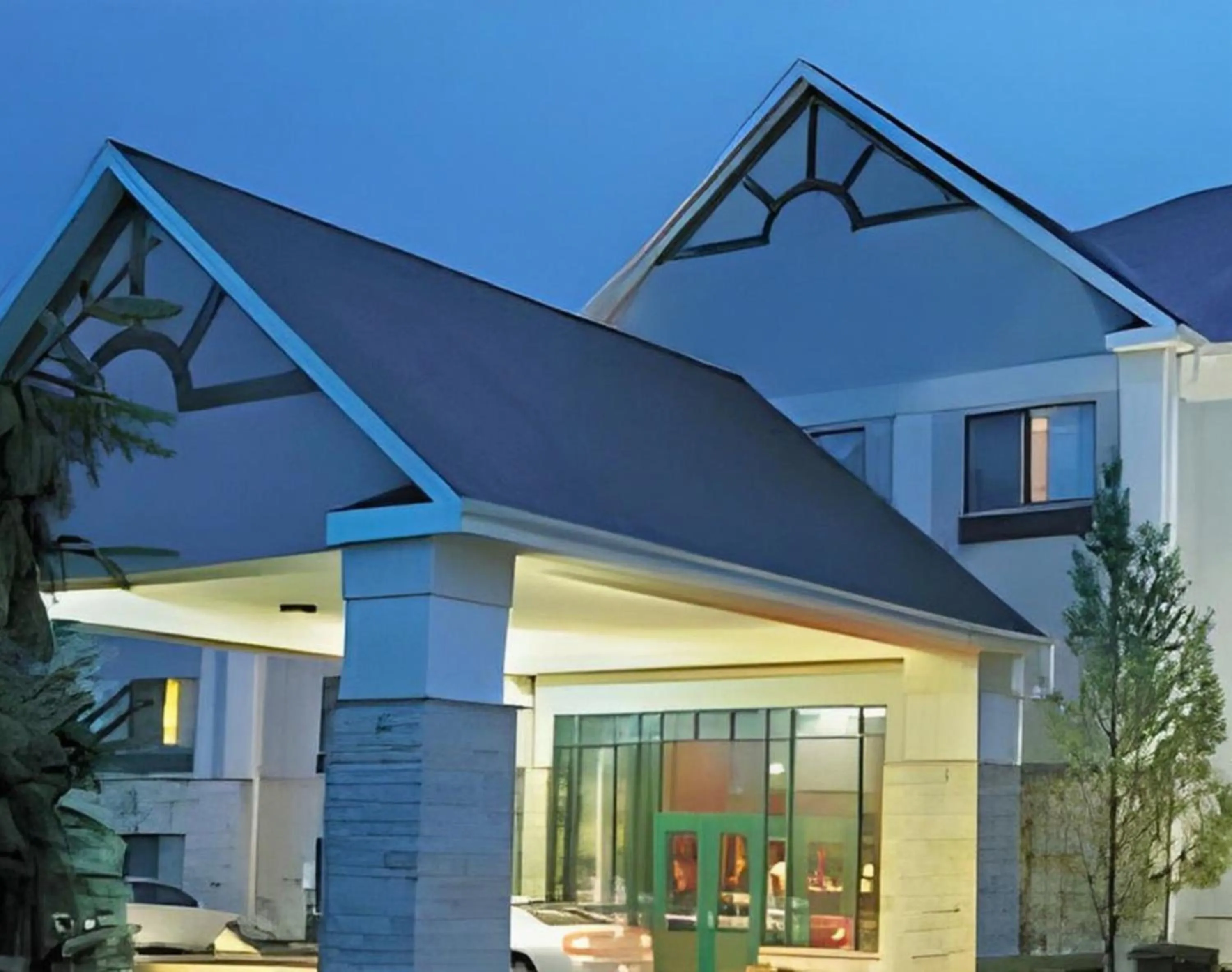 Property building in Wildwood Lodge