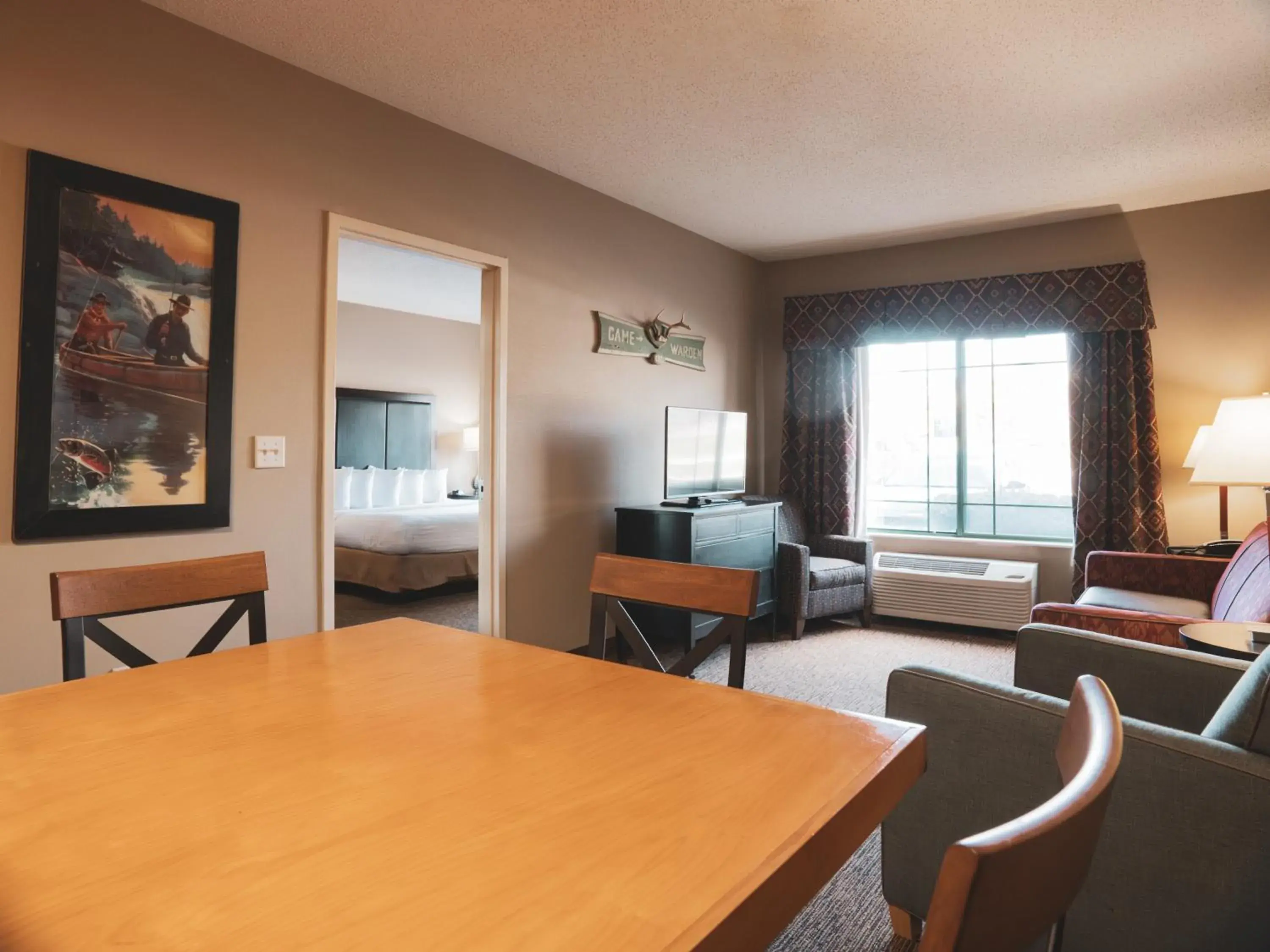 Deluxe King Suite in Wildwood Lodge Deluxe King Suite in Wildwood Lodge