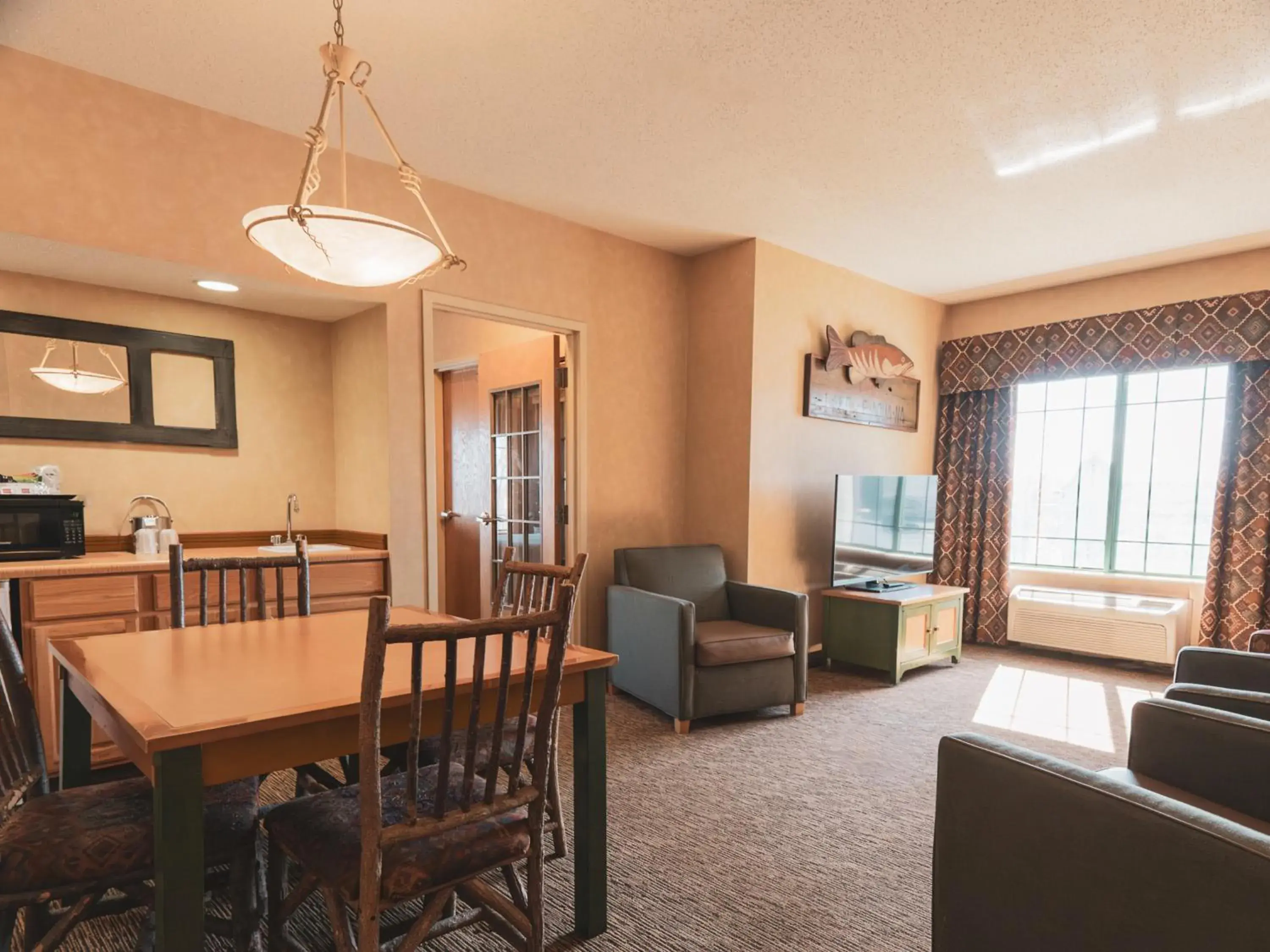 Living room in Wildwood Lodge Living room in Wildwood Lodge