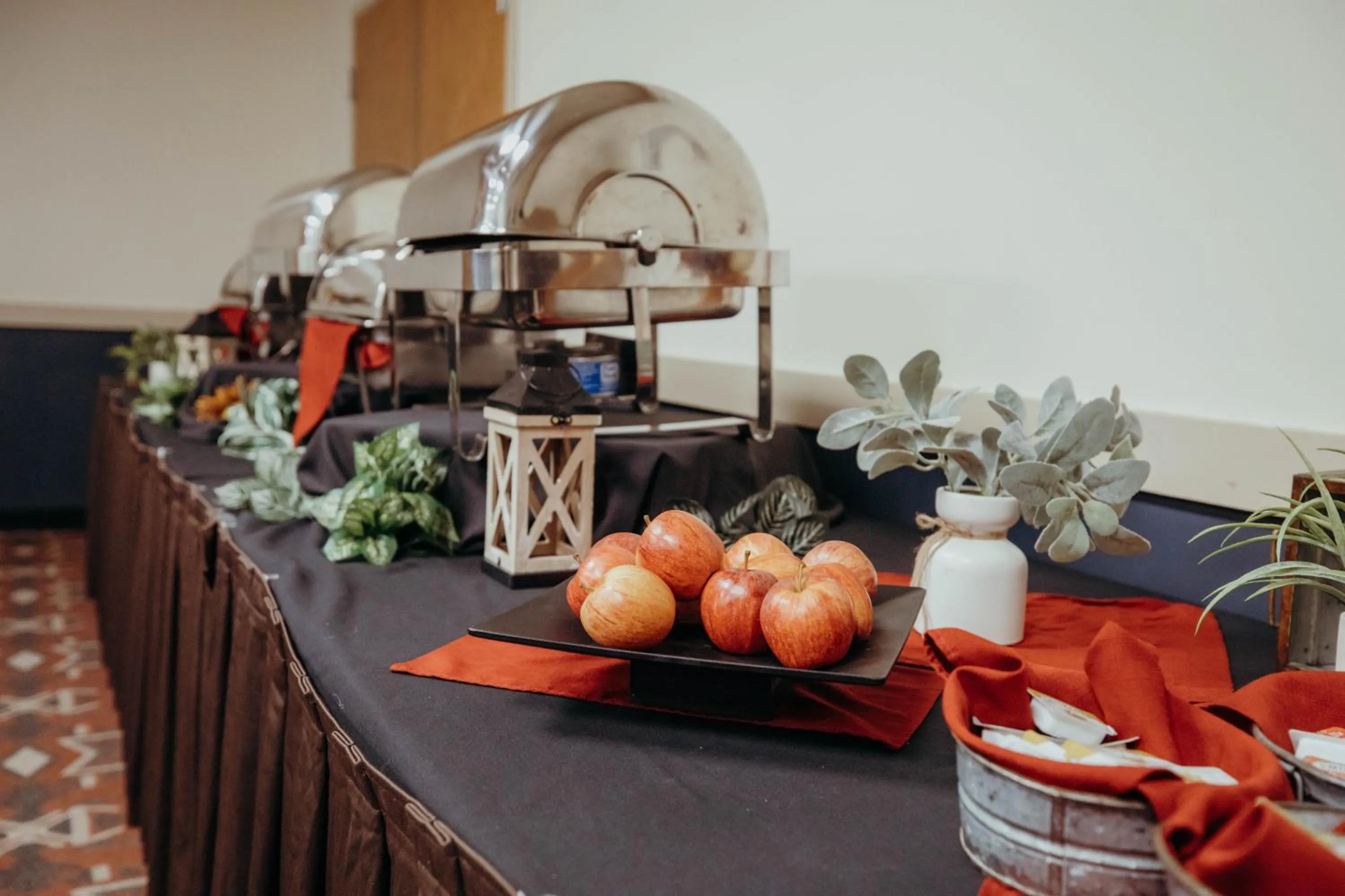 Meeting/conference room in Wildwood Lodge