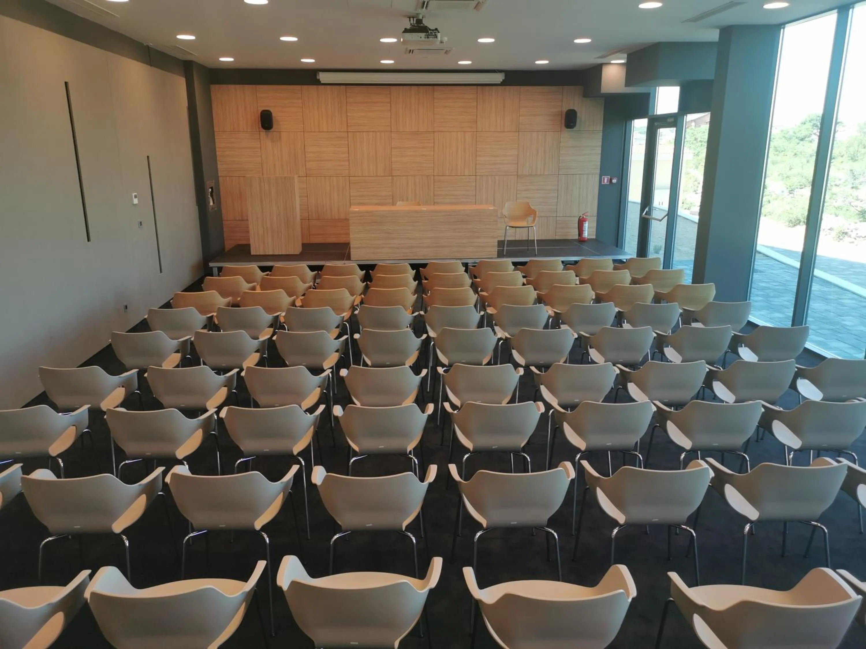 Business facilities in Hotel Olea