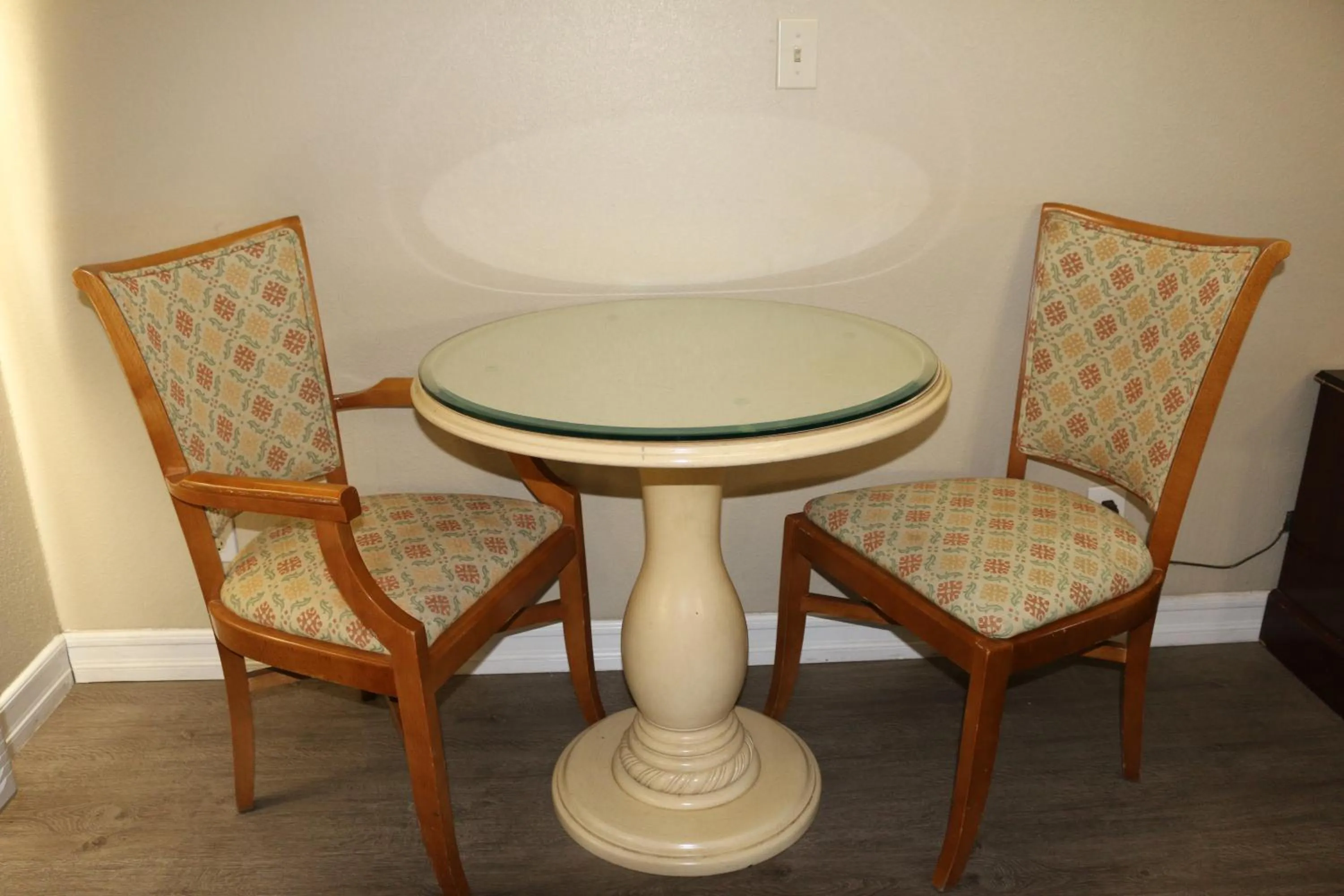 Seating area in Budget Inn On Historic Route 66, Barstow