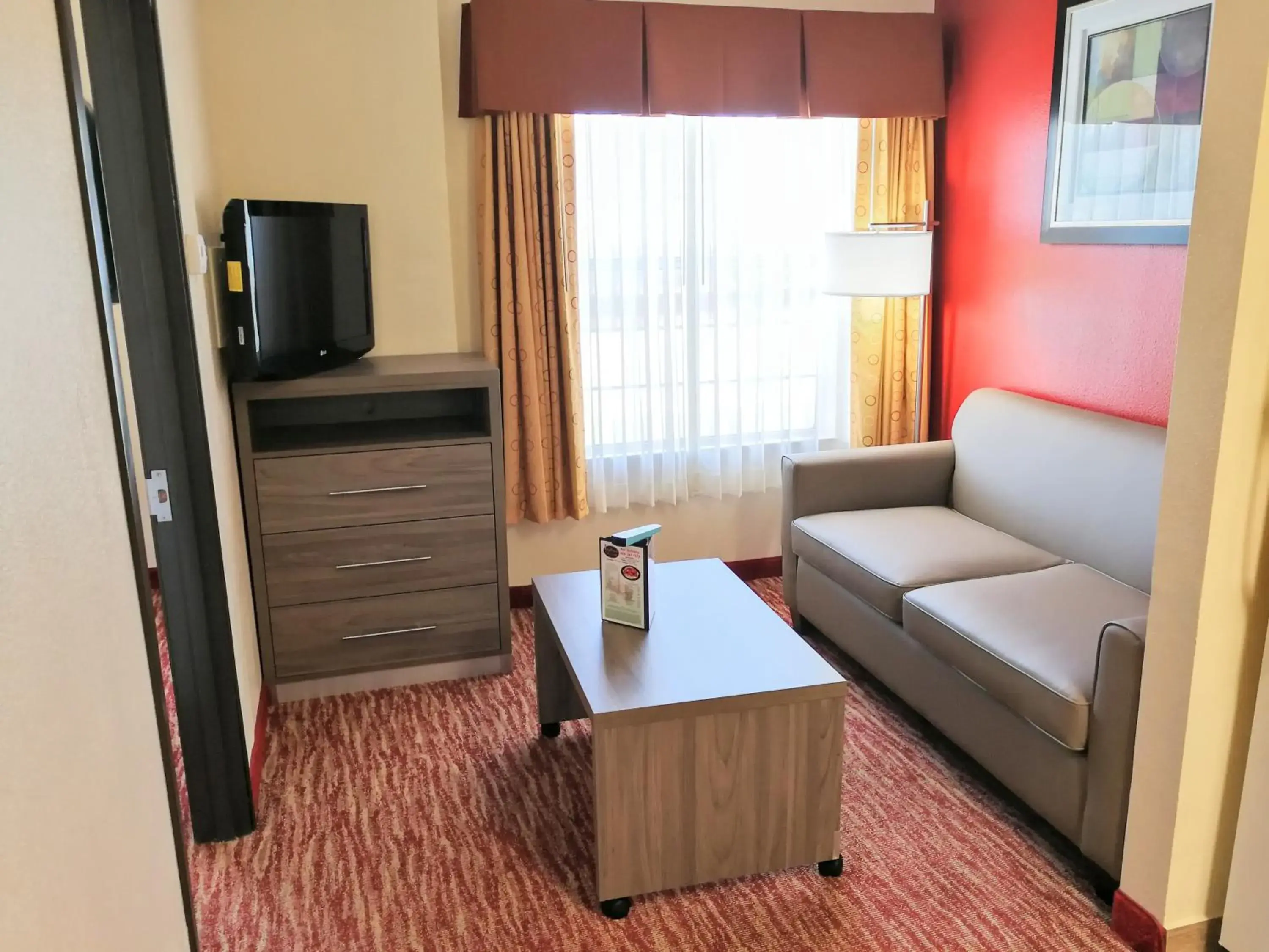 Bed in Hawthorn Suites Irving DFW South Bed in Hawthorn Suites Irving DFW South