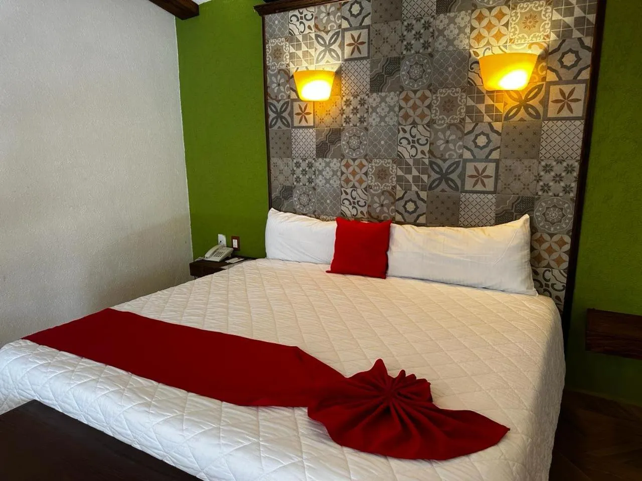 Bed in Hotel Medrano Temáticas and Business Rooms Aguascalientes