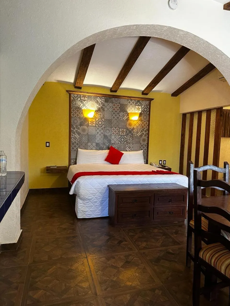 Bed in Hotel Medrano Temáticas and Business Rooms Aguascalientes