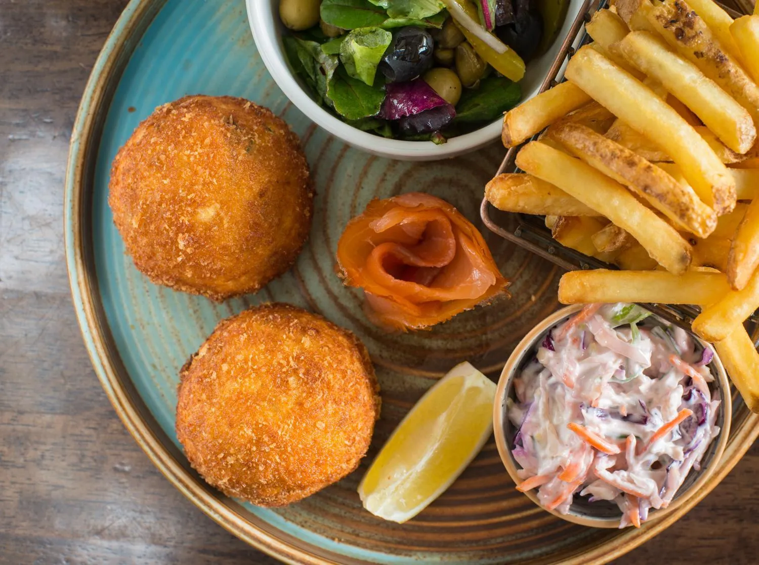 Food and drinks in Killarney Heights Hotel