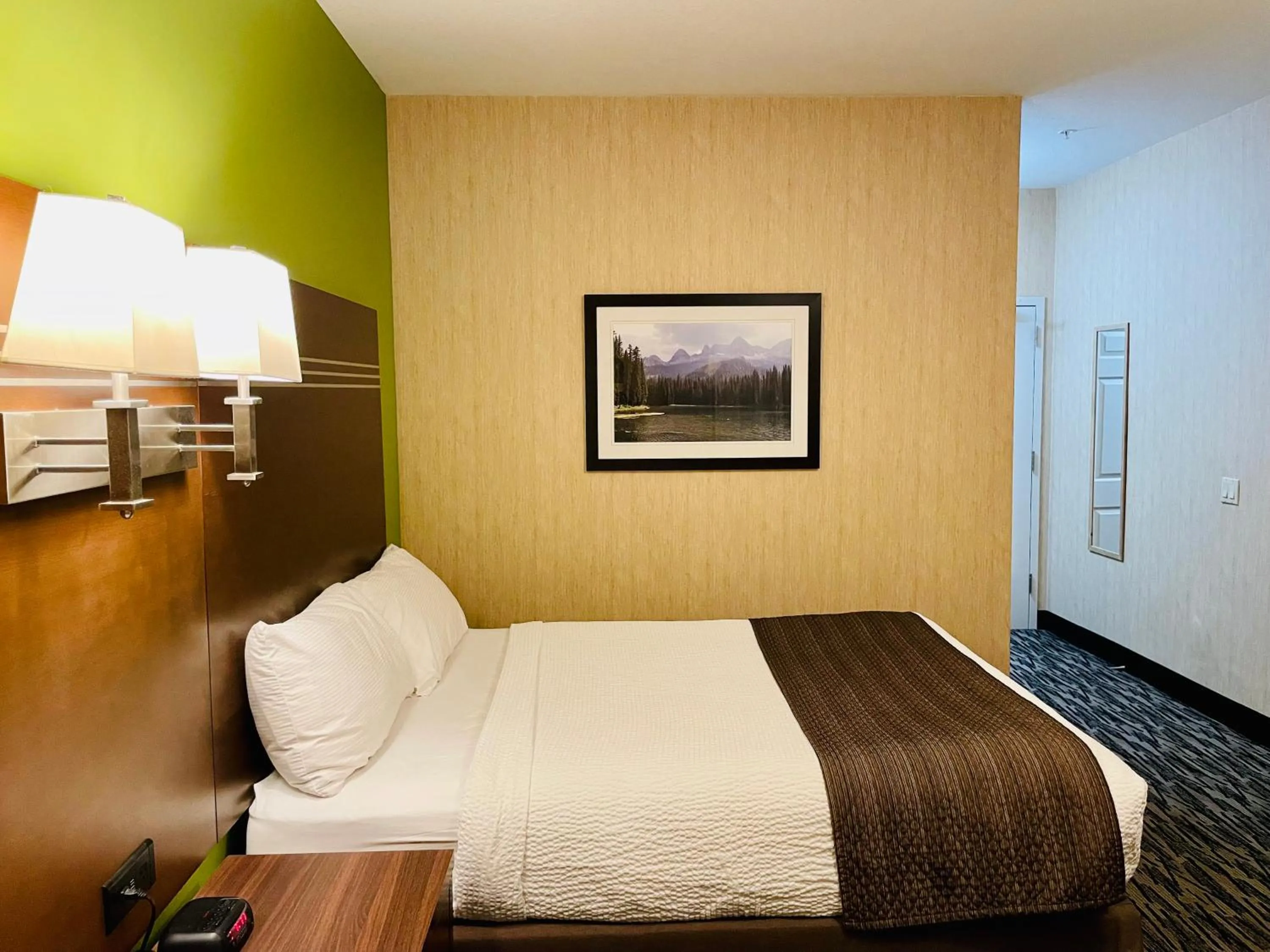 Bed in Fernie Stanford Resort