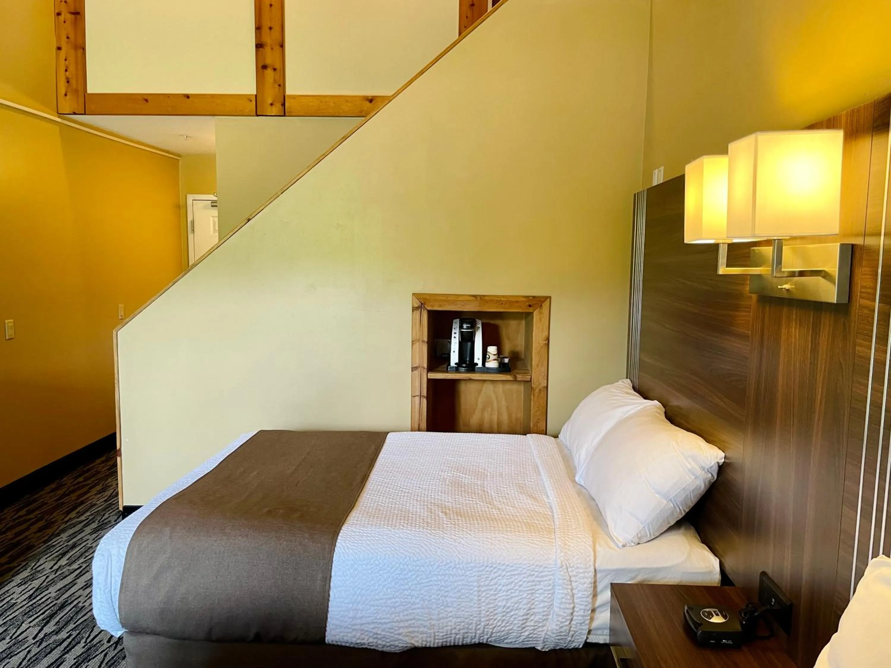 Bed in Fernie Stanford Resort