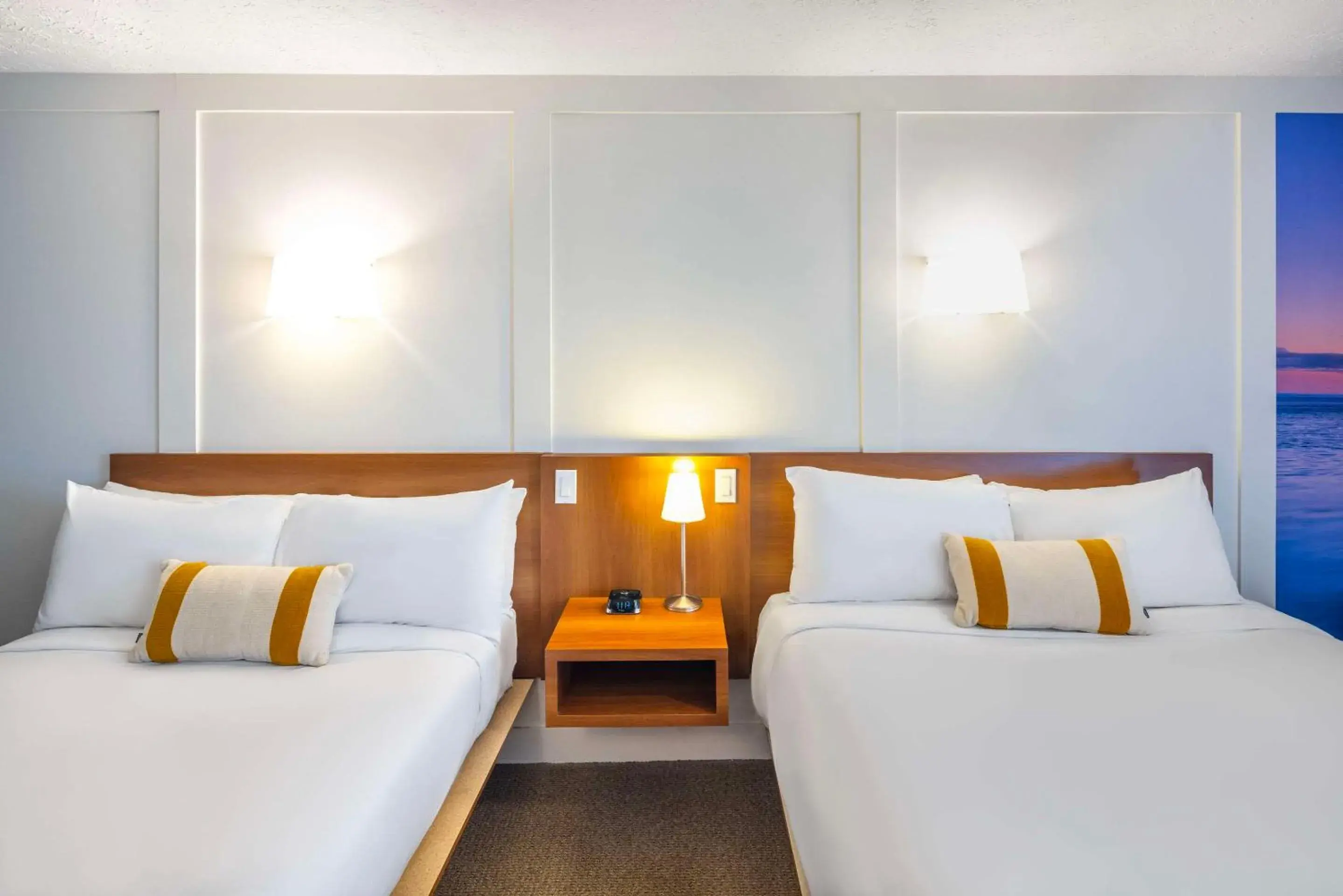 Bedroom, Bed in Clarion Pointe La Malbaie Bedroom, Bed in Clarion Pointe La Malbaie